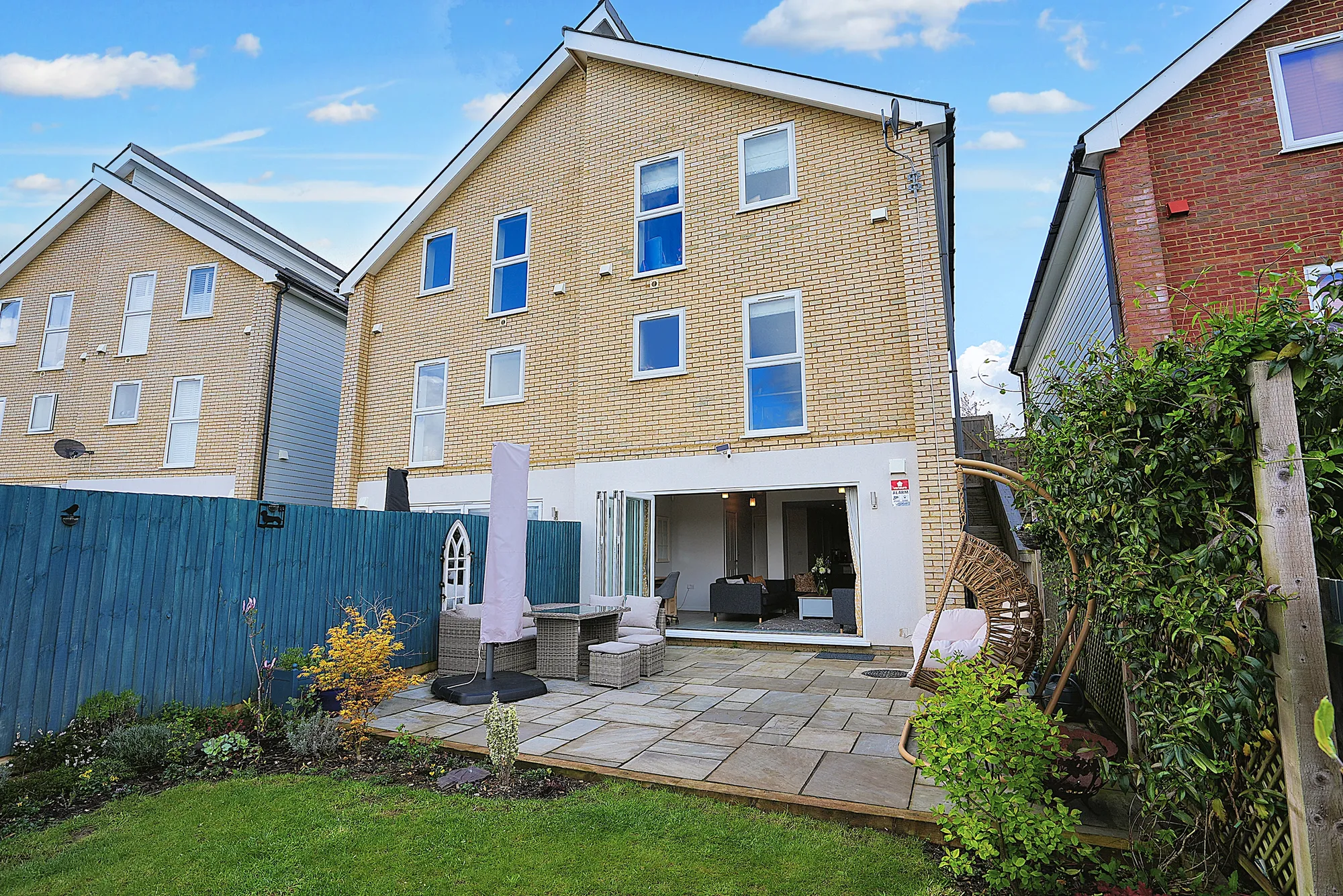 3 bed semi-detached house for sale in Castle View, Maidstone  - Property Image 16