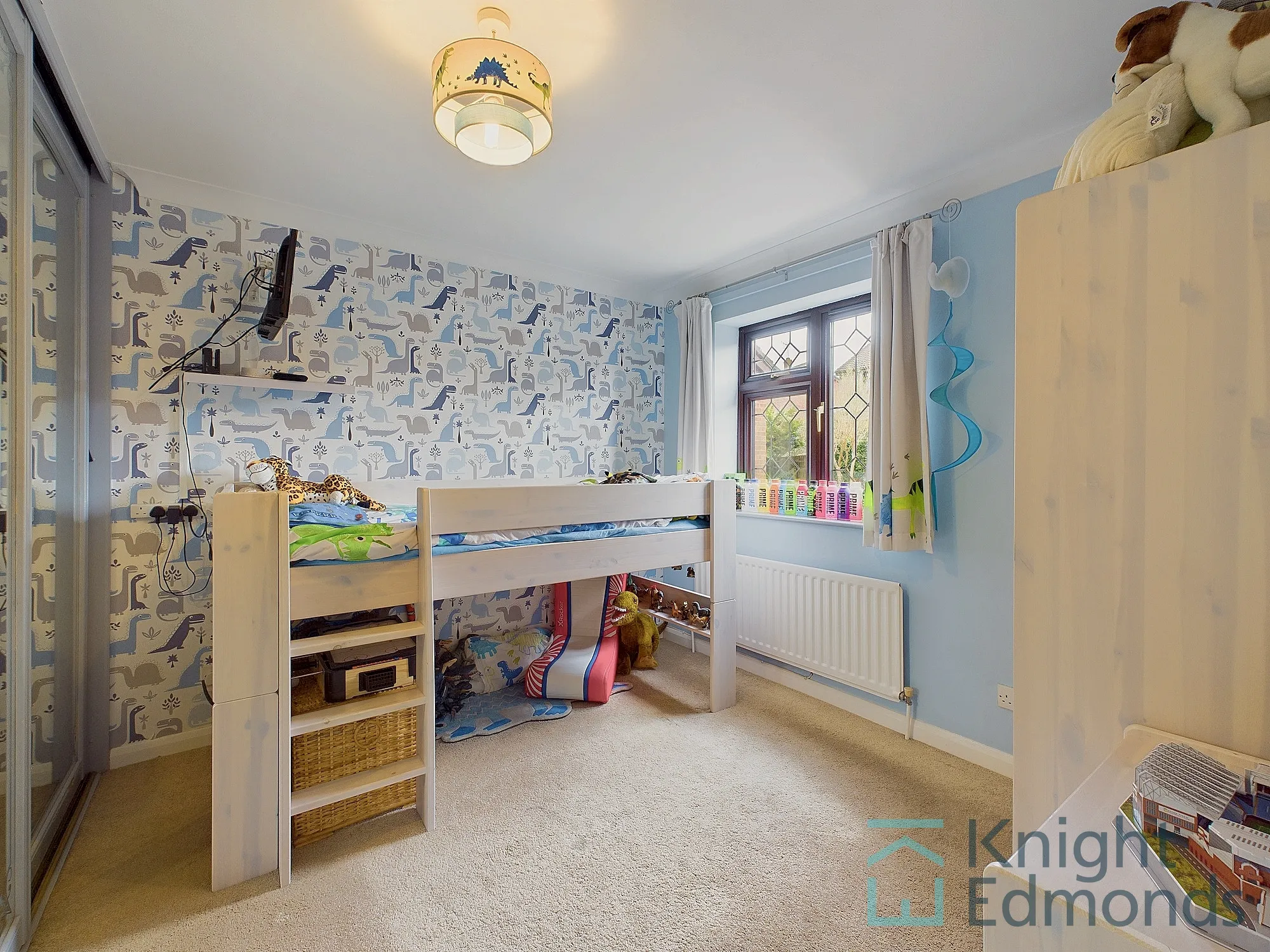 3 bed detached house for sale in Cotswold Gardens, Maidstone  - Property Image 11