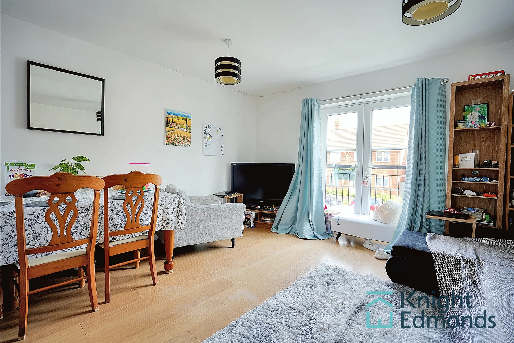 2 bed for sale in Buffkyn Way, Maidstone  - Property Image 5