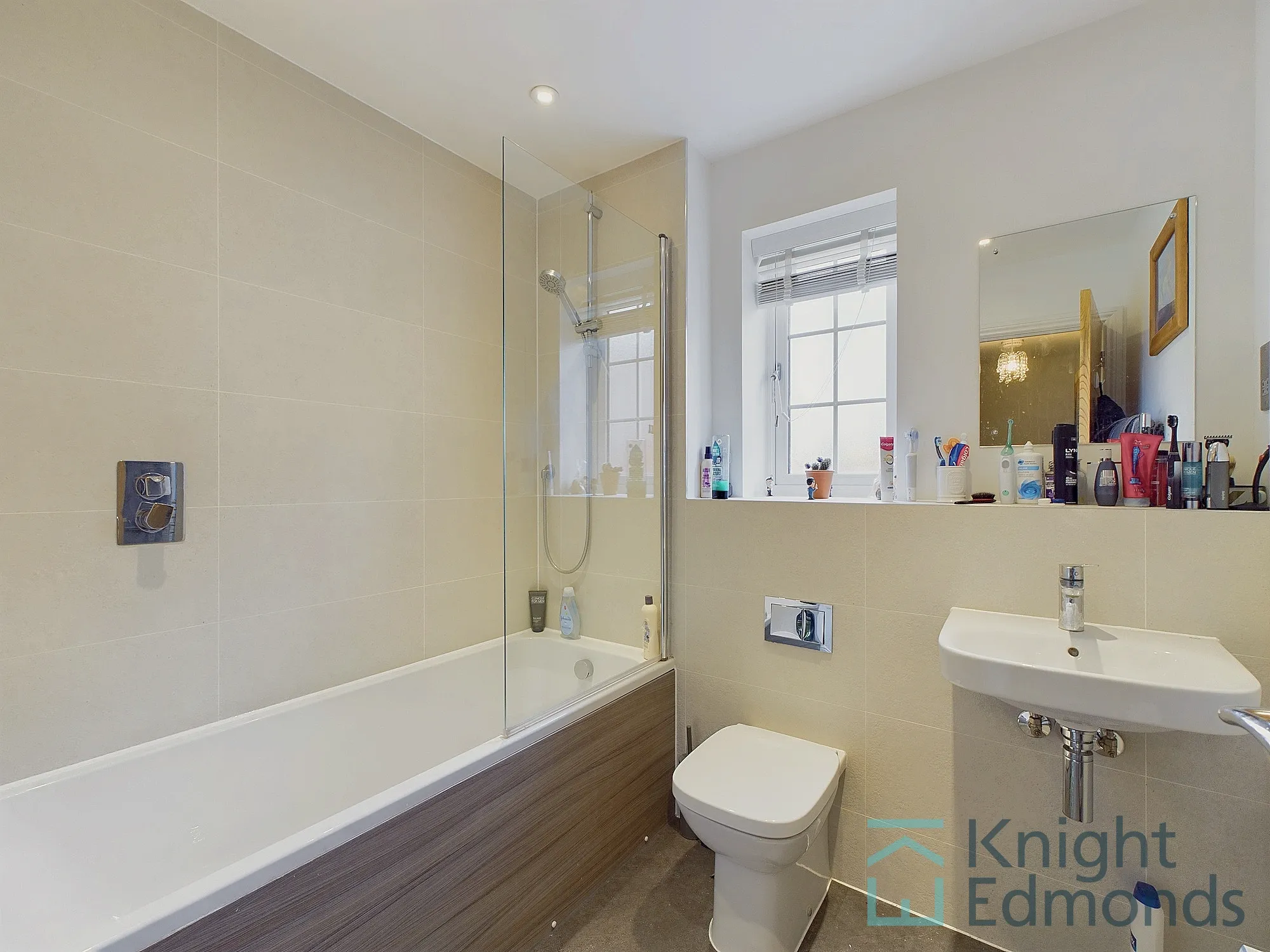 3 bed semi-detached house for sale in Castle Way, Maidstone  - Property Image 13