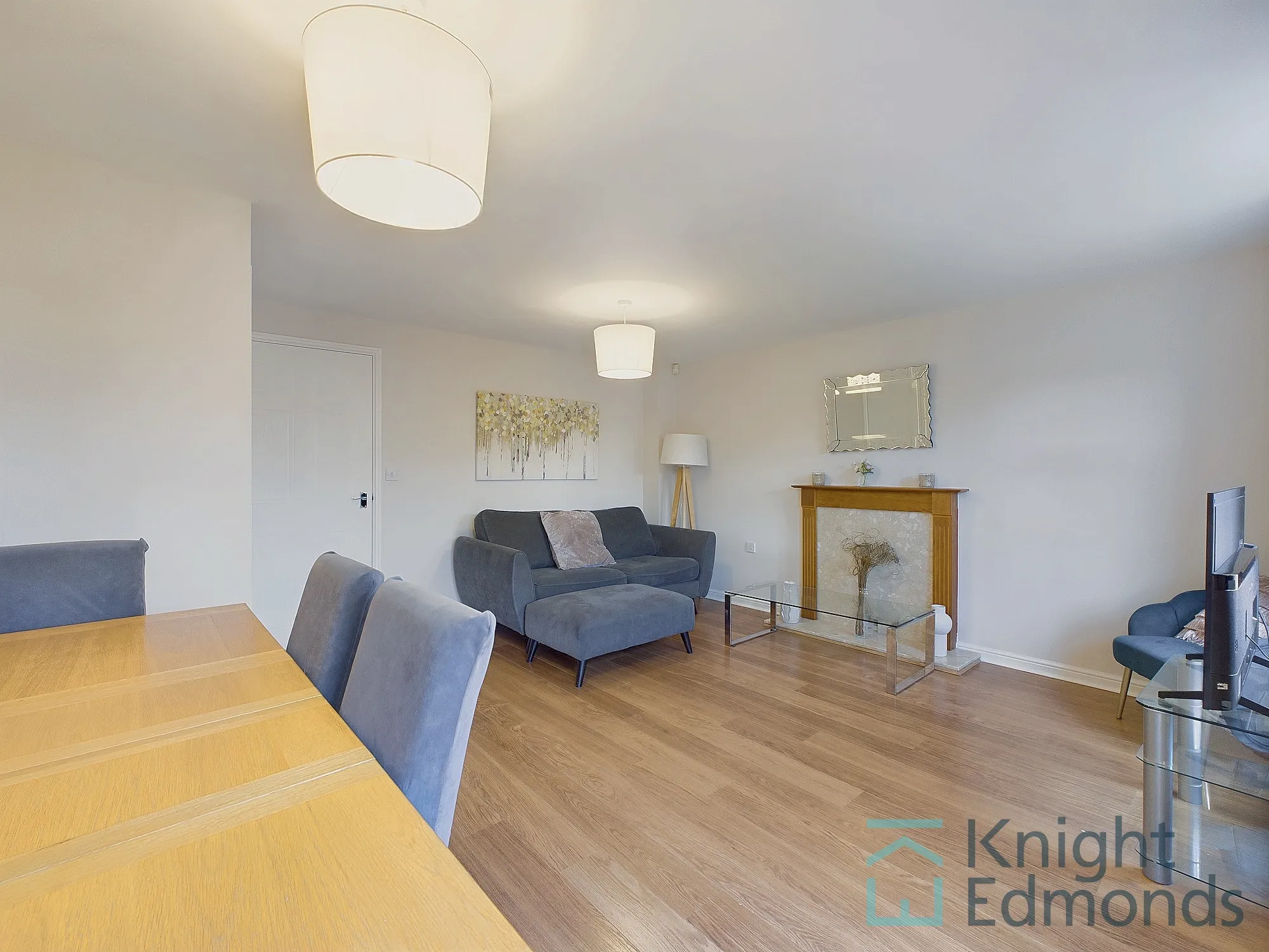 3 bed end of terrace house for sale in Denning Close, Maidstone  - Property Image 5