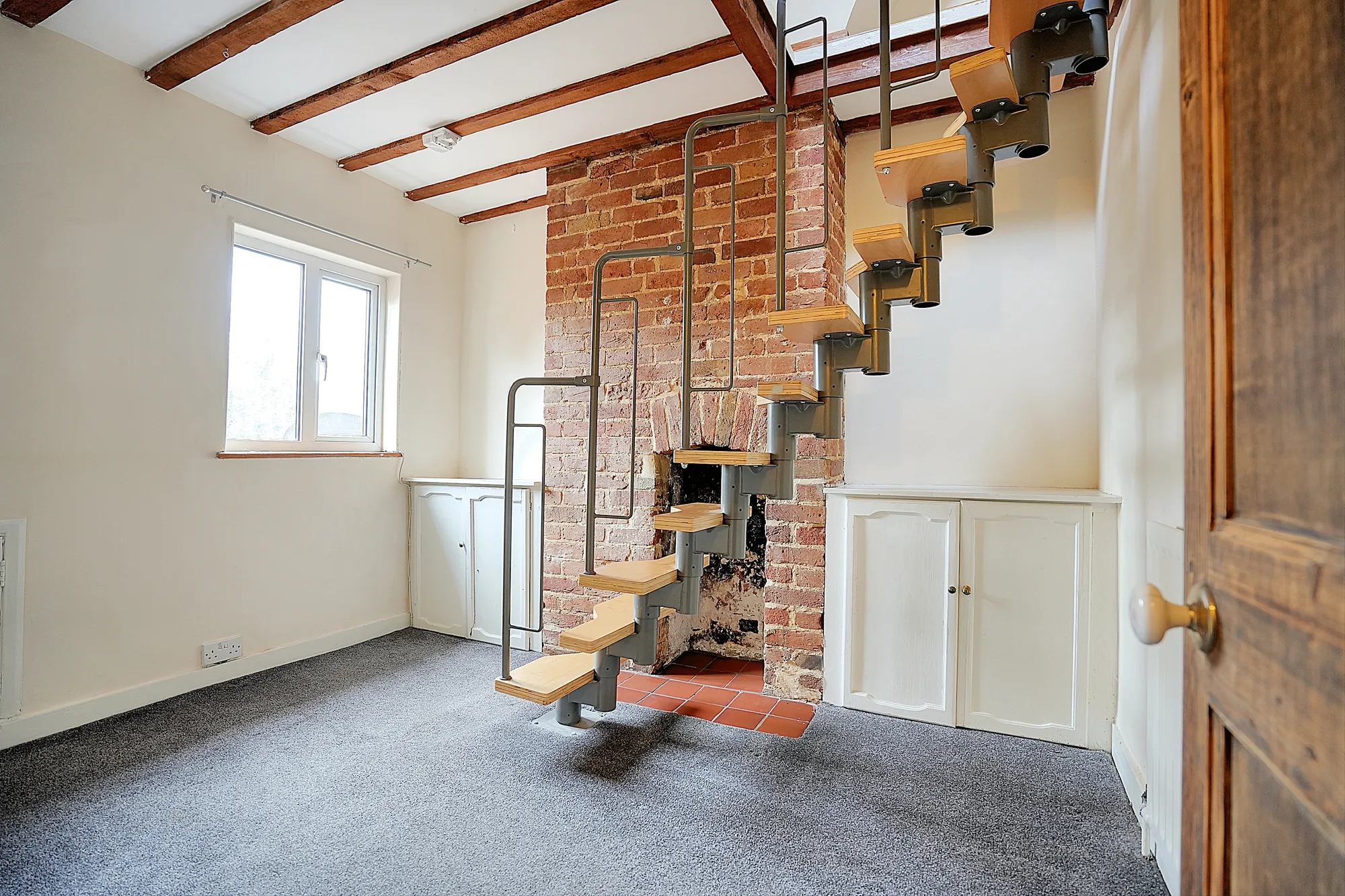 2 bed mid-terraced house for sale in Upper Street, Maidstone  - Property Image 8
