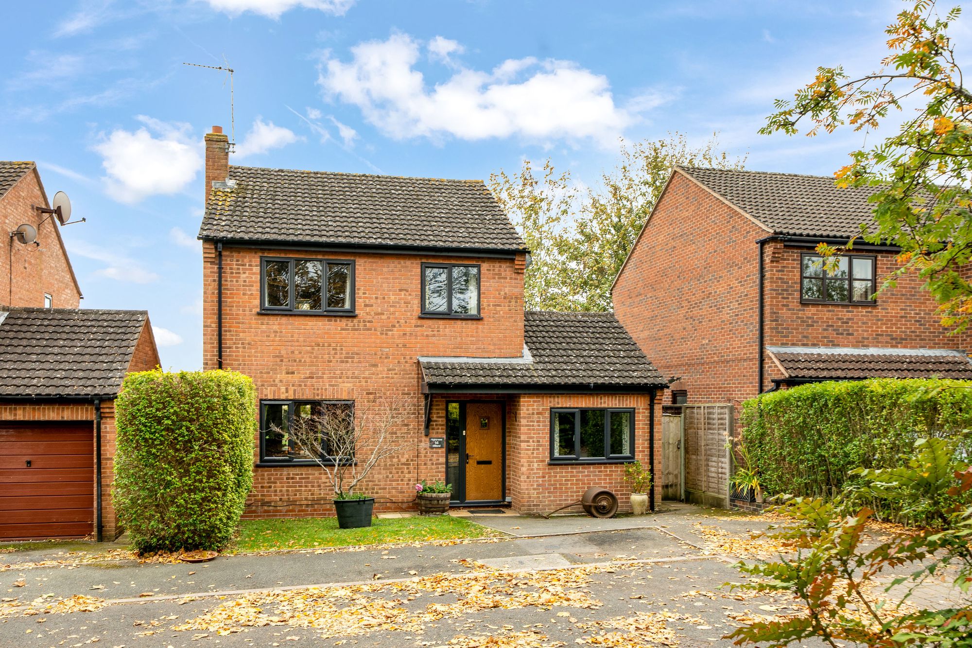 3 bed detached house for sale in Millend, Pershore  - Property Image 1