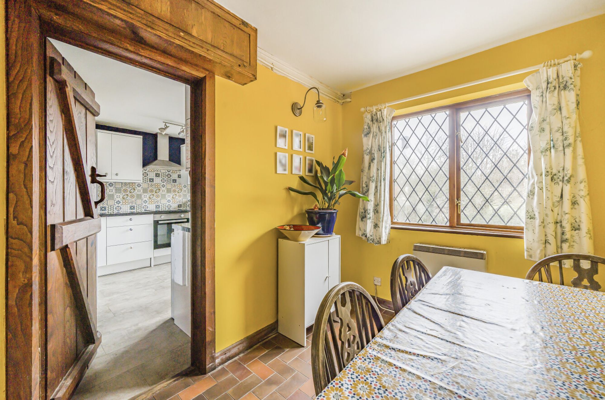 2 bed mid-terraced house for sale in Main Road, Pershore  - Property Image 3