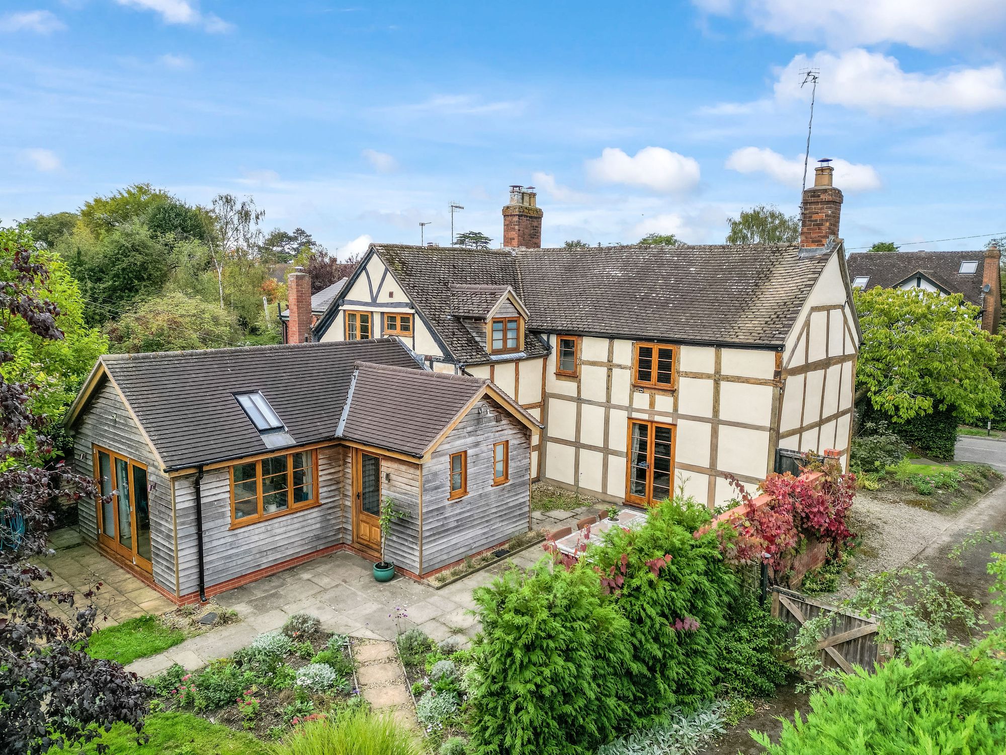 4 bed detached house for sale in Peopleton, Pershore, WR10