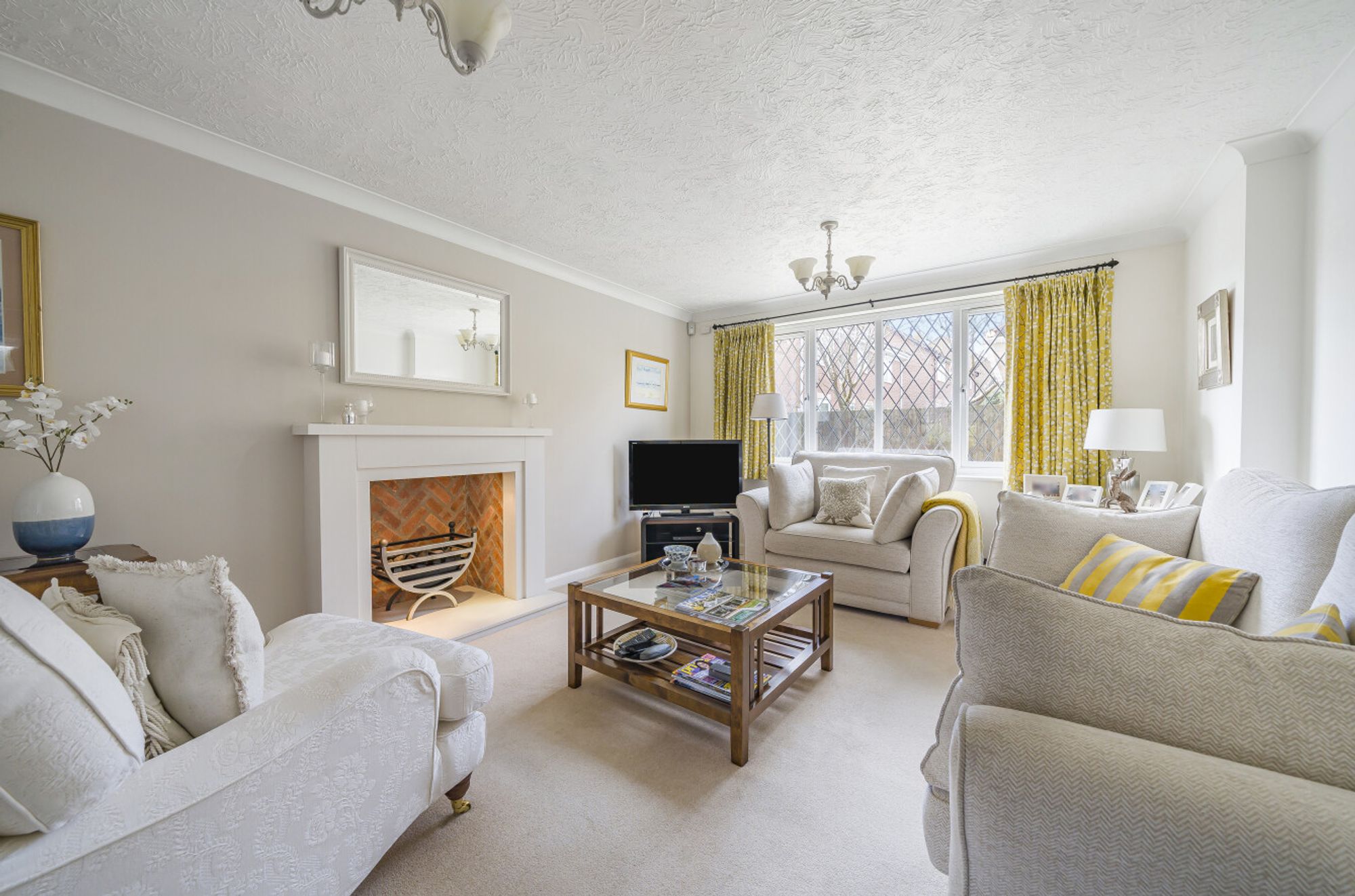 4 bed detached house for sale in Hunter Rise, Pershore  - Property Image 2