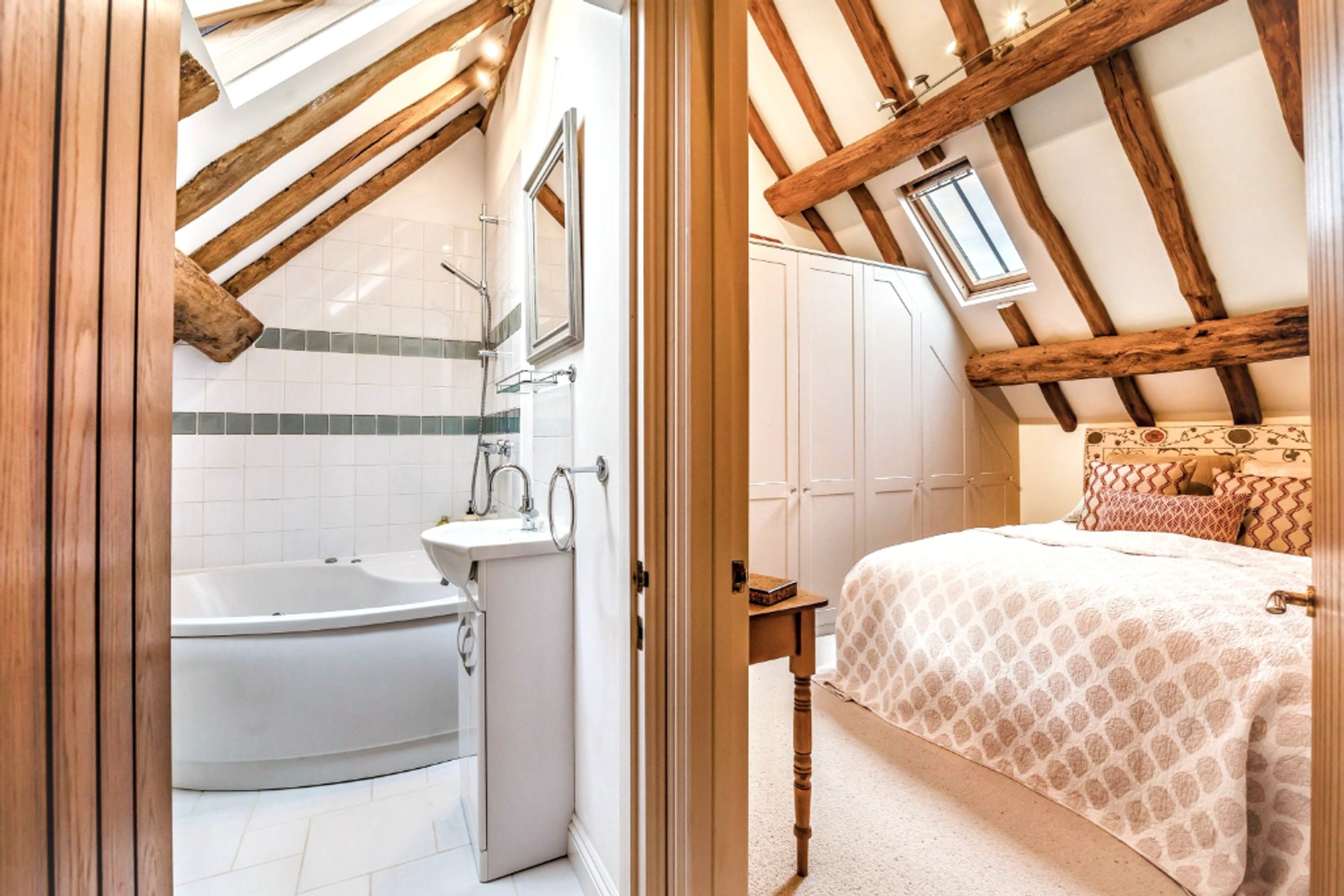 2 bed barn conversion for sale in Halesend Grittles End, Malvern  - Property Image 14