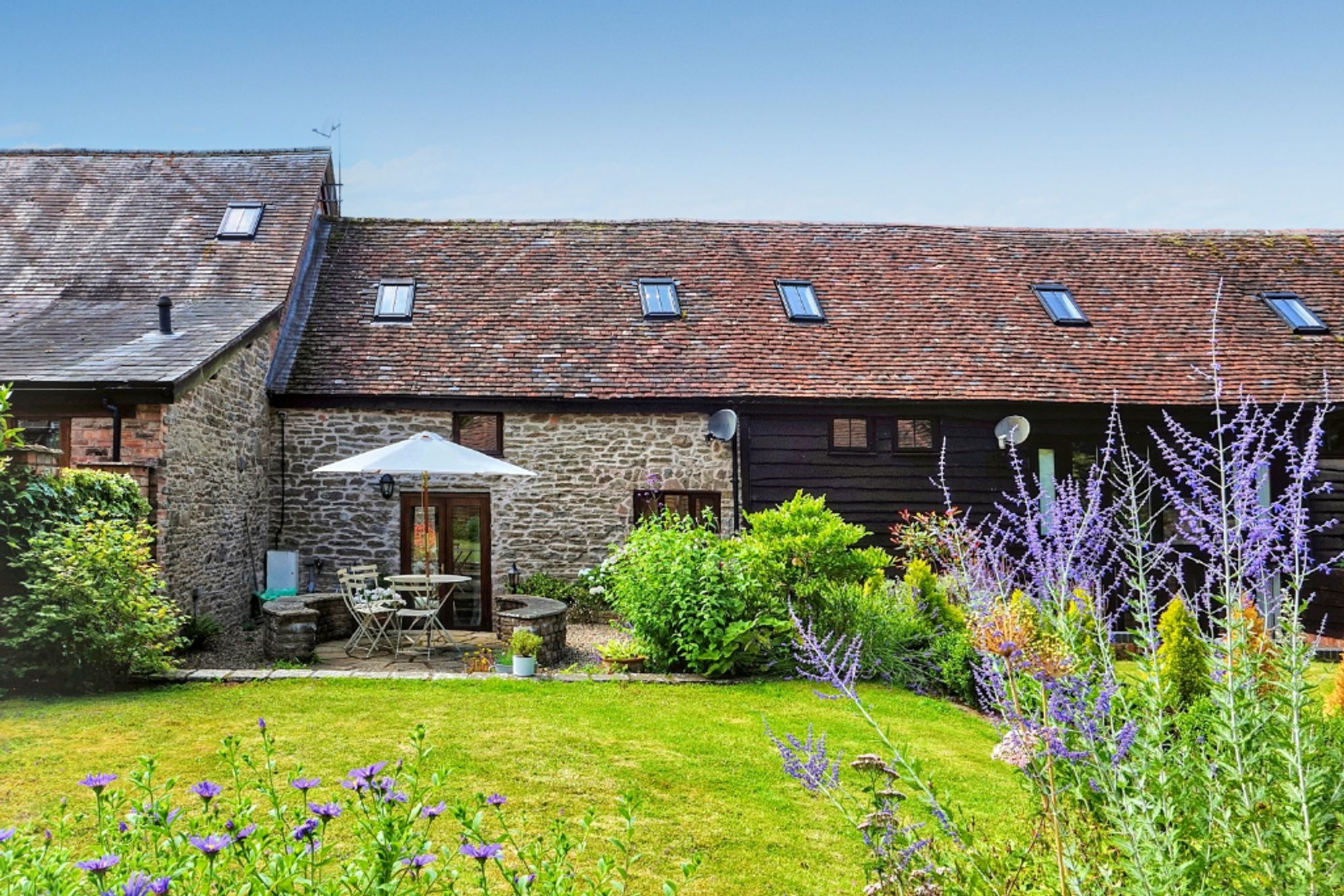 2 bed barn conversion for sale in Halesend Grittles End, Malvern  - Property Image 18