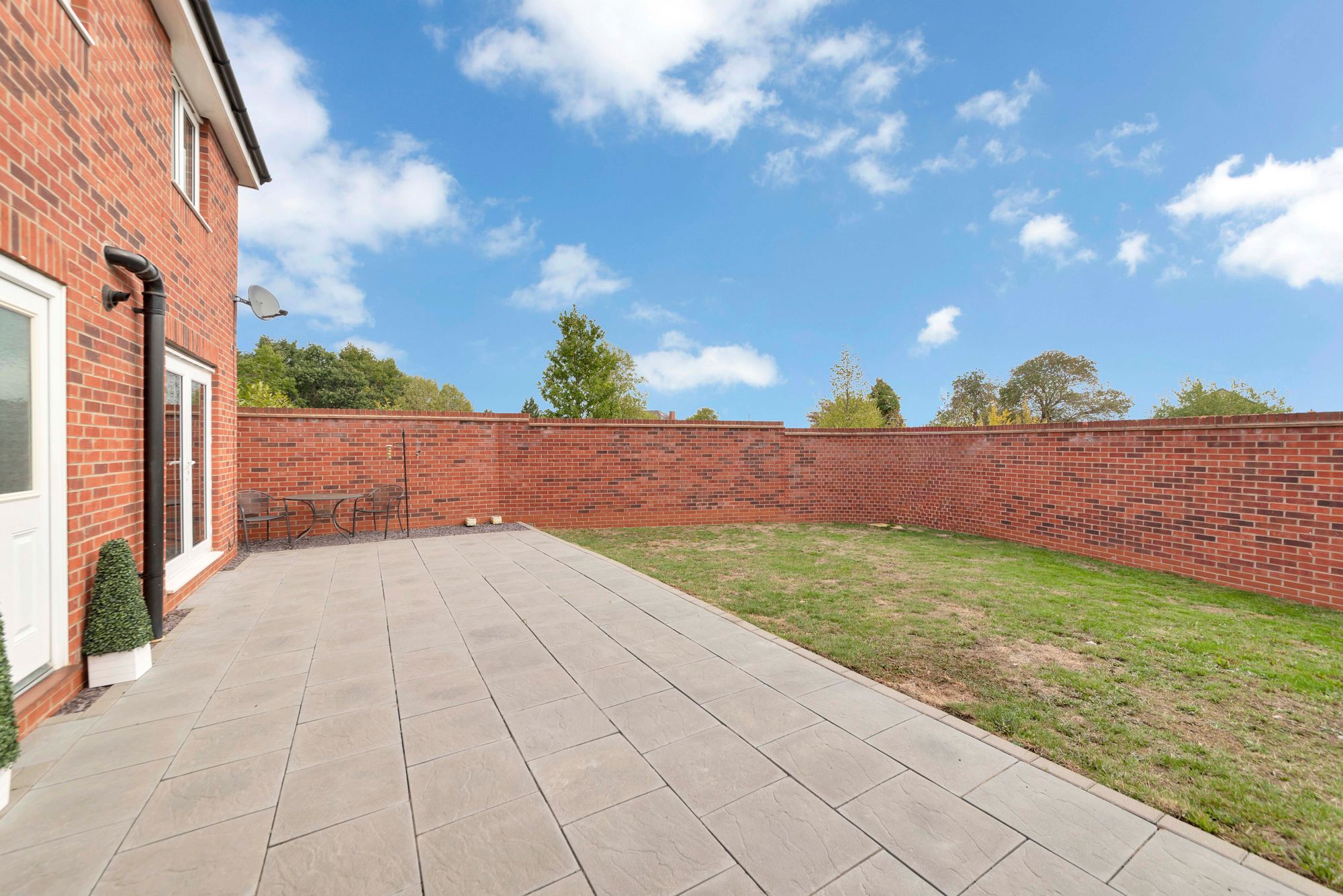 5 bed detached house for sale in Westcott Way, Pershore 17