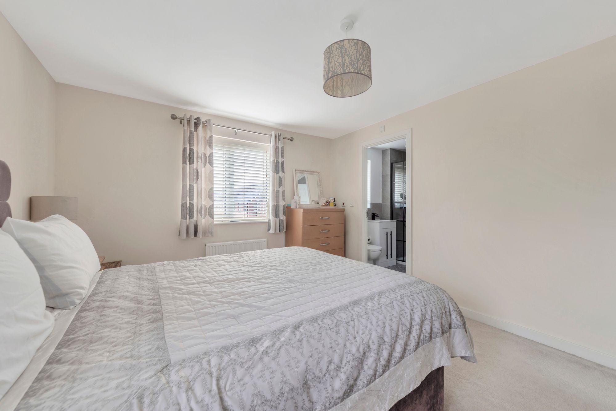 5 bed detached house for sale in Westcott Way, Pershore 8