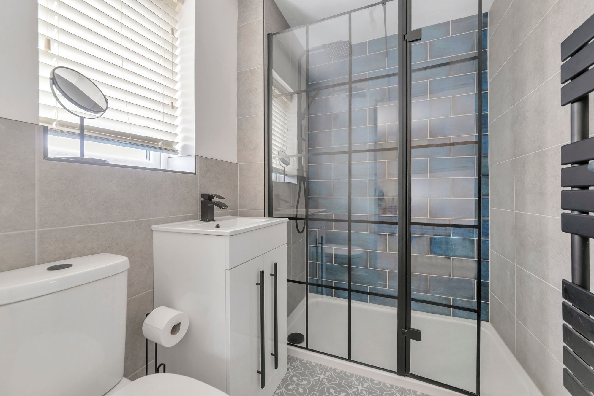 5 bed detached house for sale in Westcott Way, Pershore 9