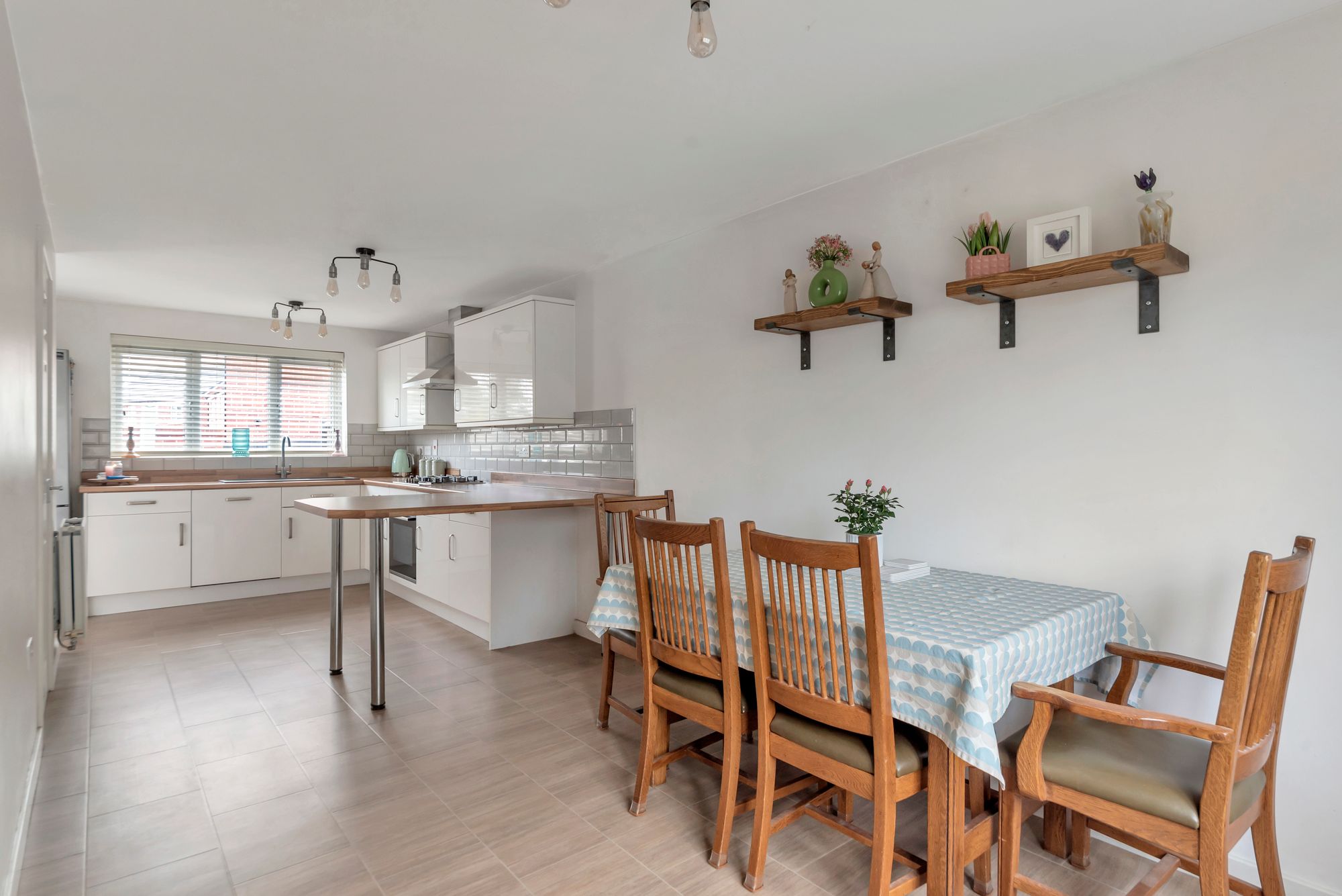 5 bed detached house for sale in Westcott Way, Pershore  - Property Image 4