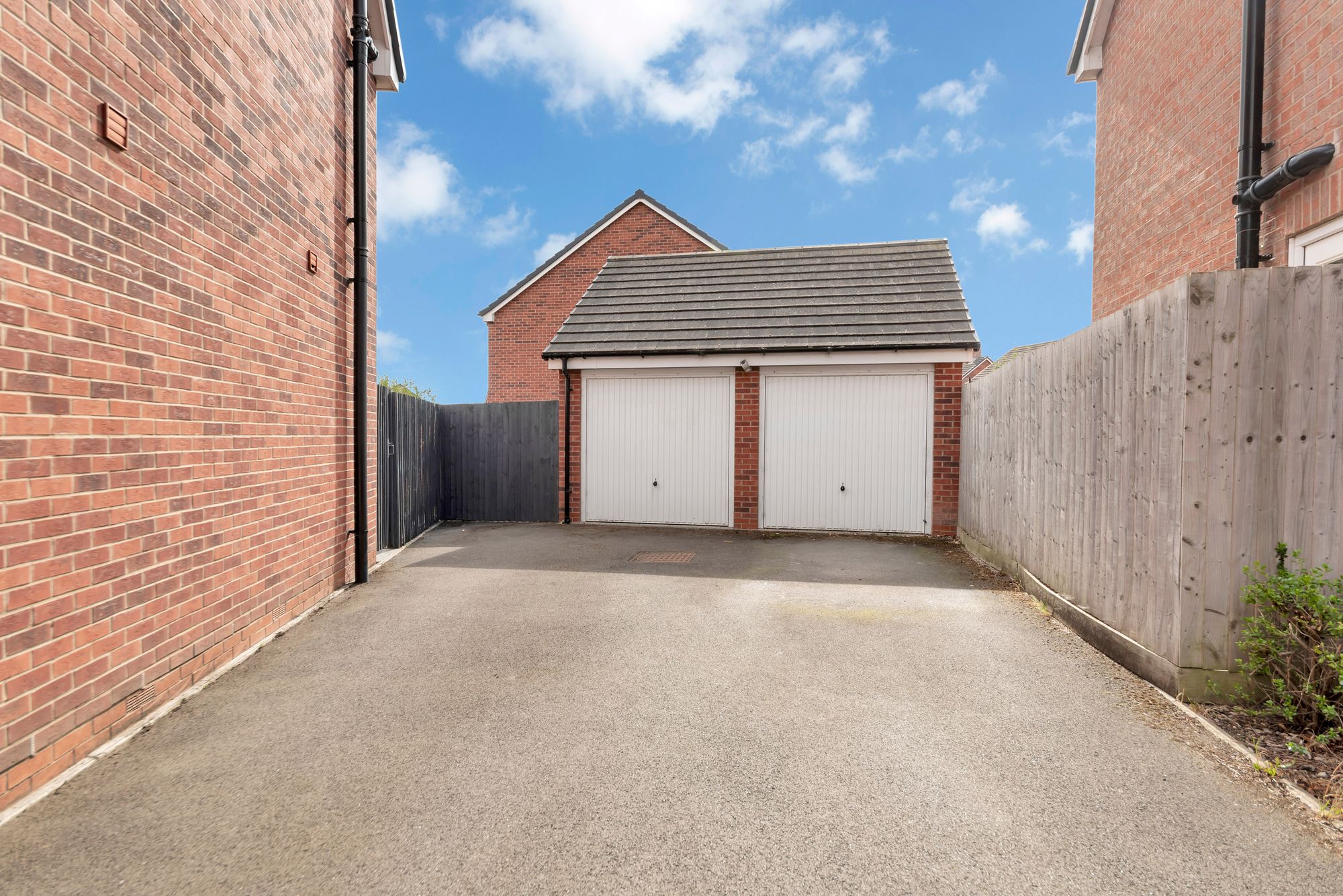 5 bed detached house for sale in Westcott Way, Pershore 19