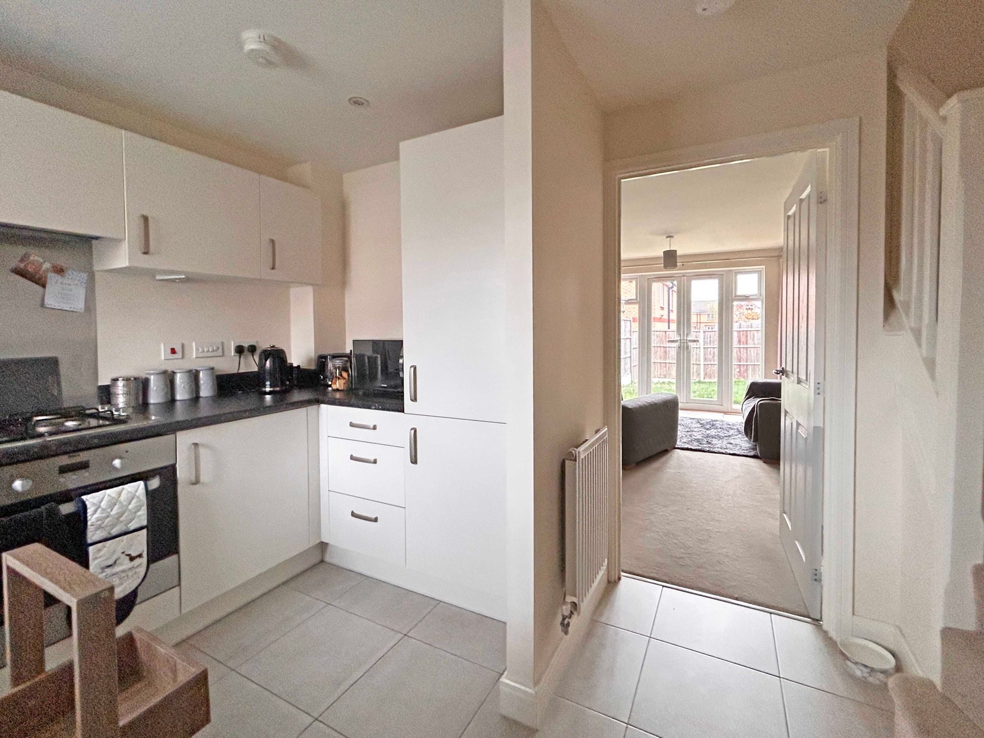 2 bed semi-detached house to rent in Goldfinch Rise, Pershore  - Property Image 3