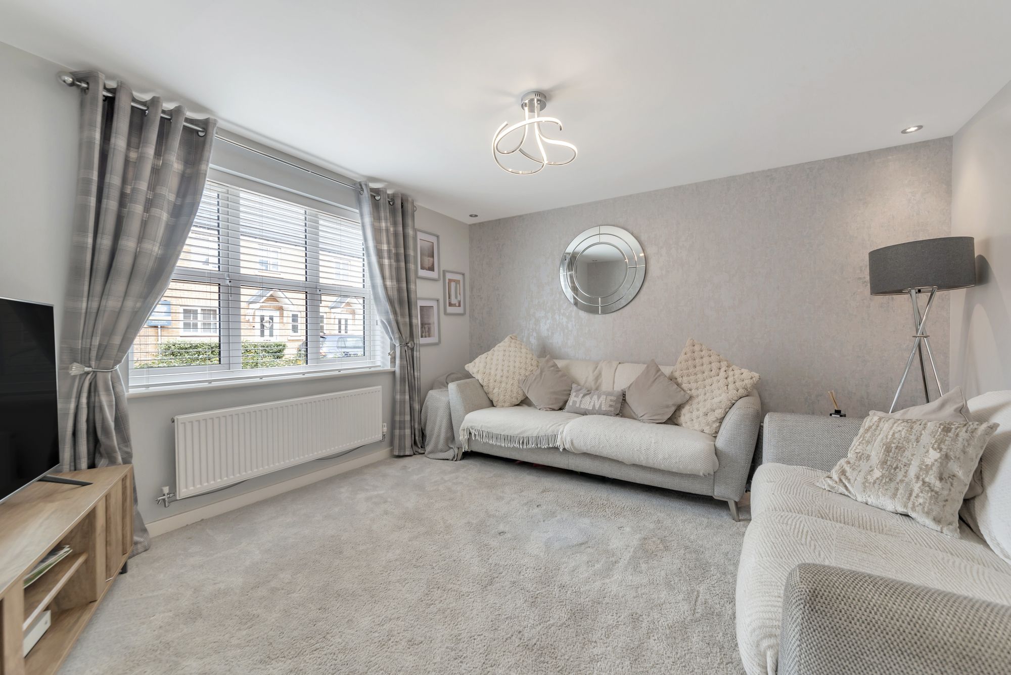 3 bed detached house for sale in Skylark Rise, Worcester 2