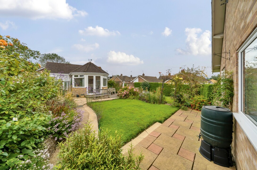 2 bed bungalow for sale in Godwin Road, Cheltenham  - Property Image 11