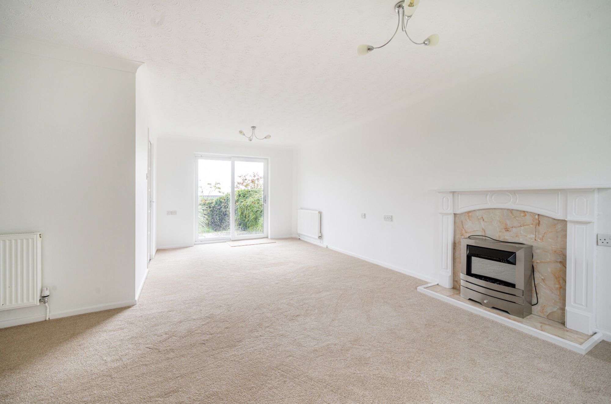 3 bed detached bungalow for sale in Mount Pleasant, Pershore  - Property Image 3