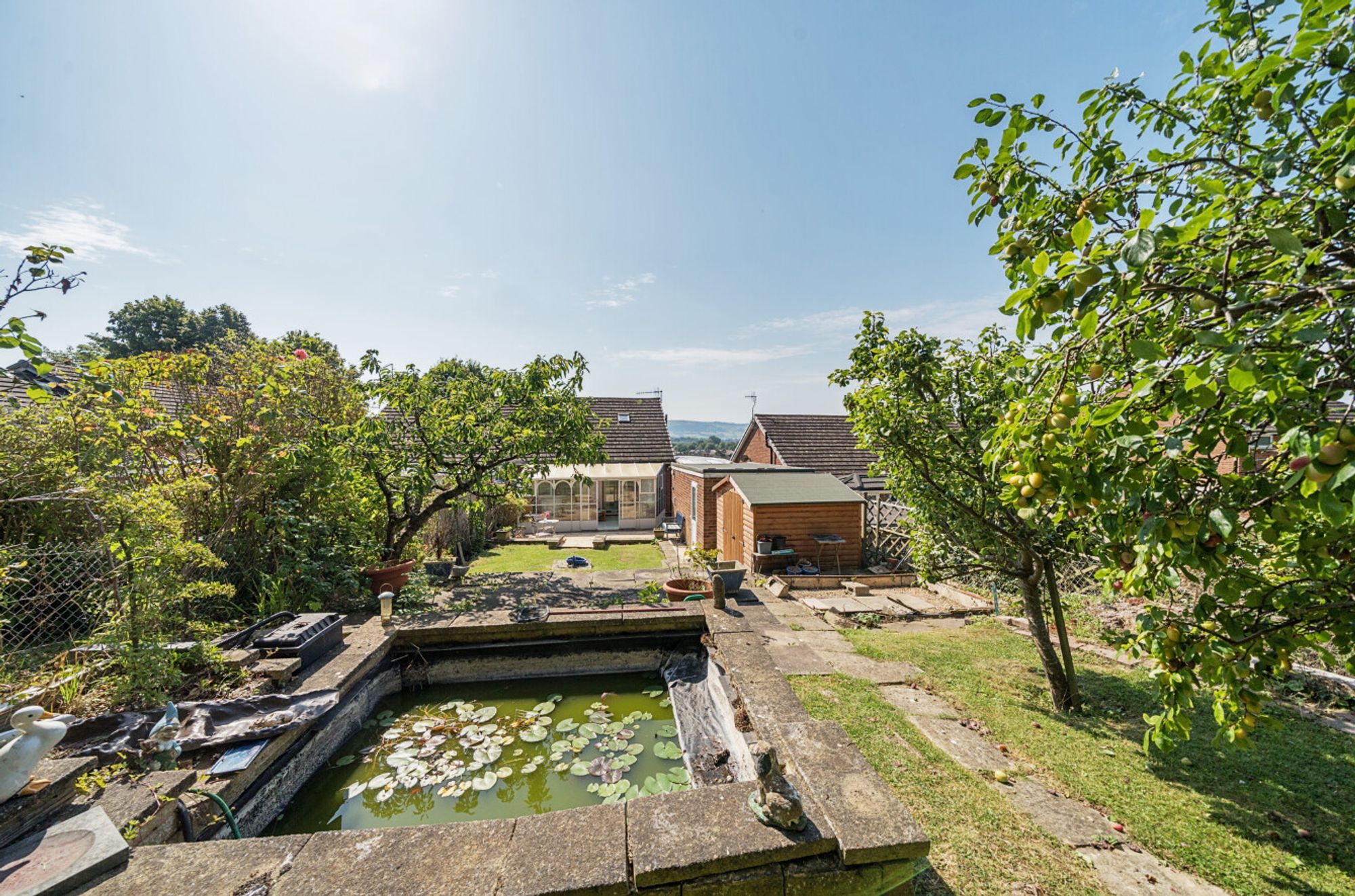 2 bed semi-detached bungalow for sale in Sebright Close, Pershore  - Property Image 3