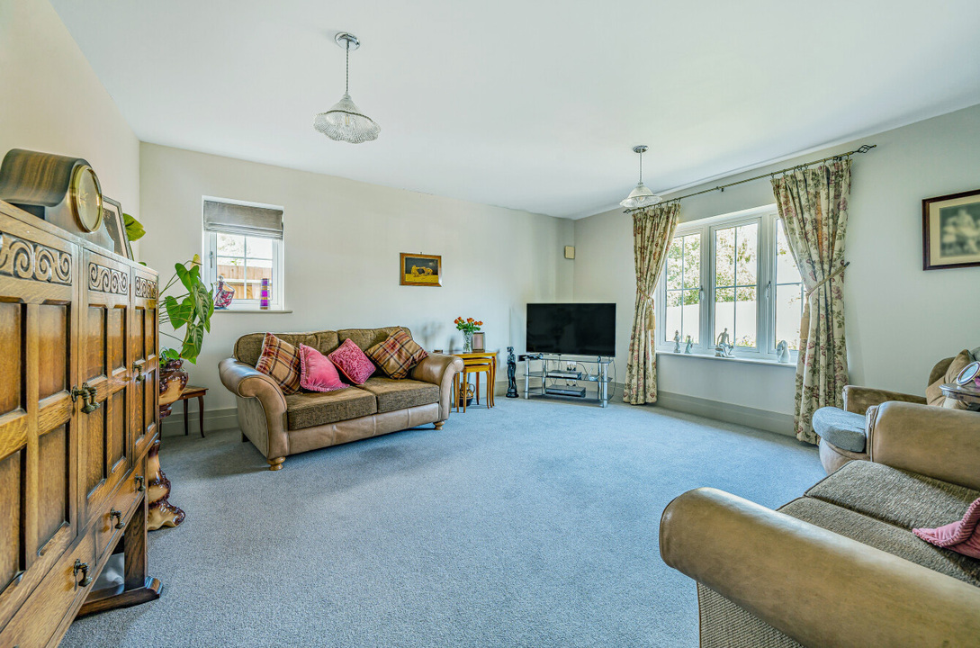 3 bed detached house for sale in Eckington, Pershore  - Property Image 6