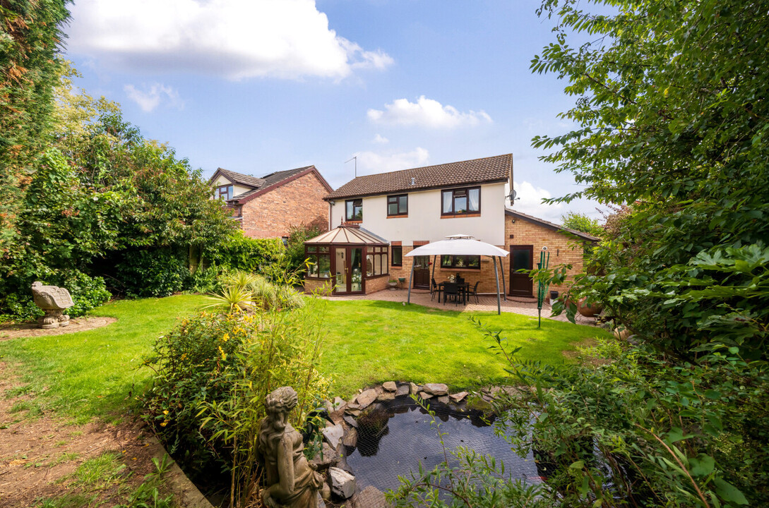 4 bed detached house for sale in Wyre Piddle, Pershore  - Property Image 17