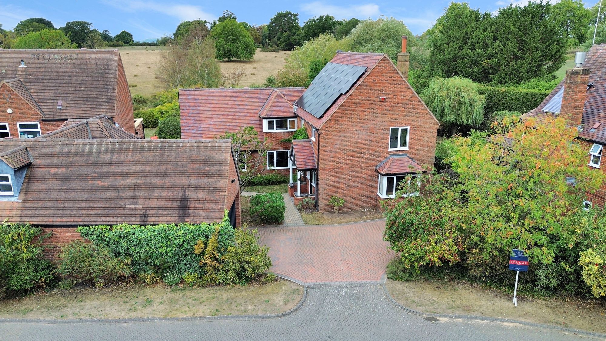 4 bed detached house for sale in Hillend Road, Tewkesbury 25