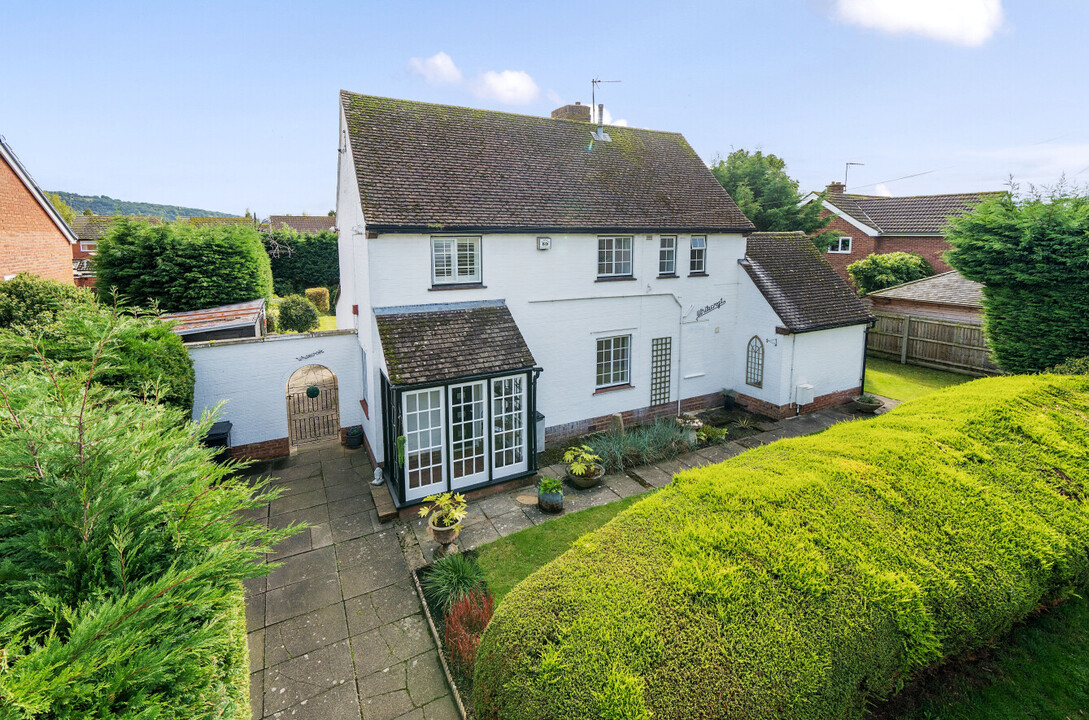 4 bed detached house for sale in Station Road, Eckington  - Property Image 1