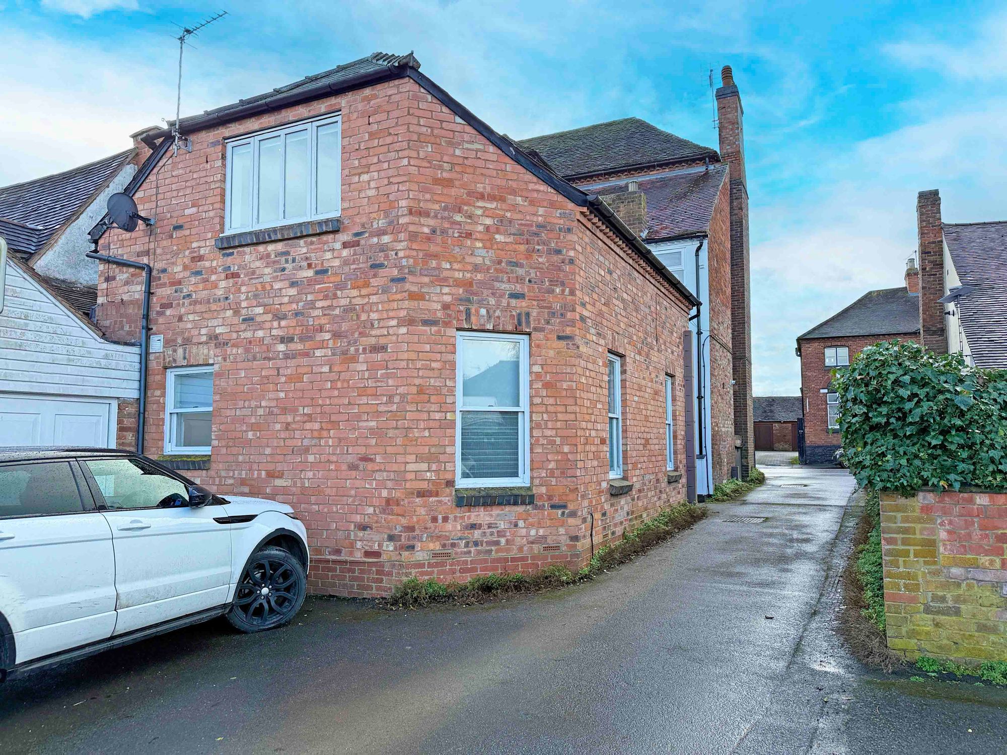 2 bed end of terrace house to rent in Bridge Street, Pershore  - Property Image 2