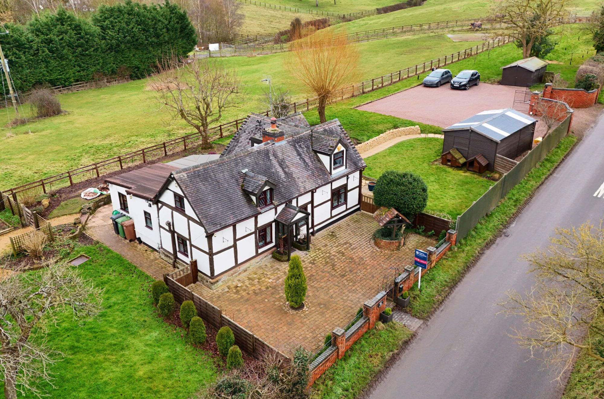 3 bed detached house for sale in Evesham Road, Worcester, WR7