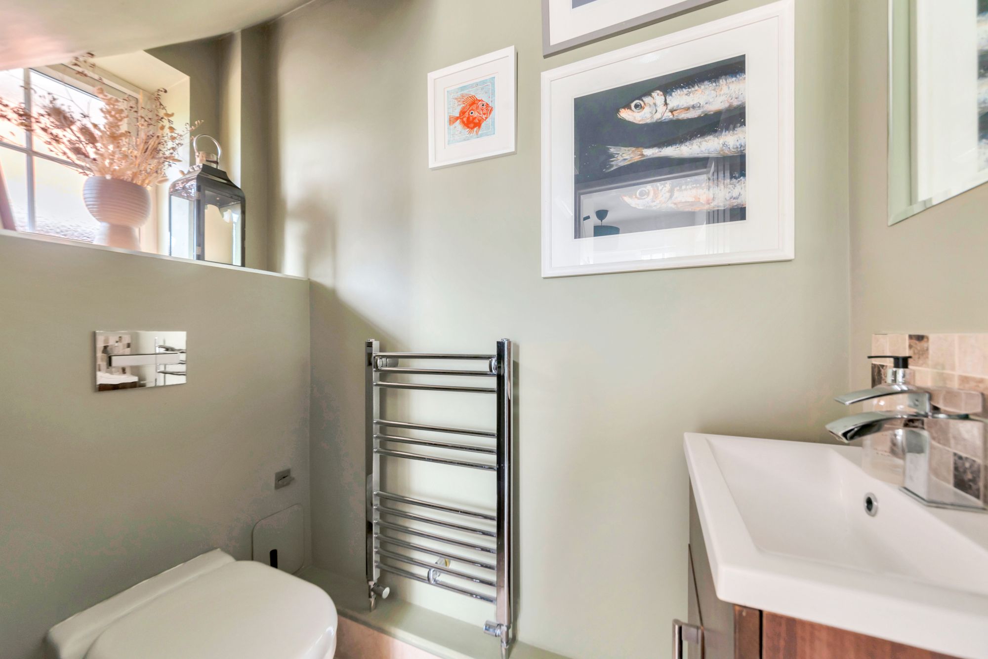 3 bed detached house for sale in Station Road, Pershore 9