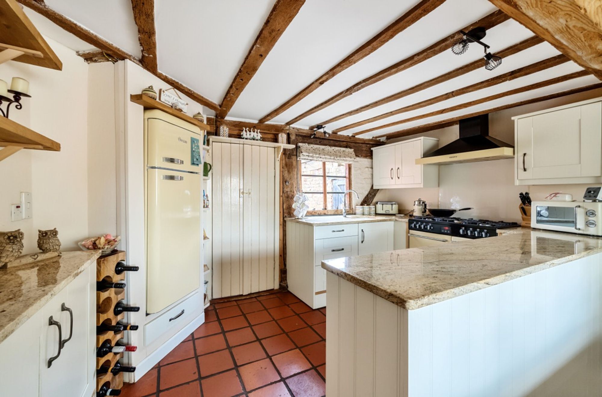 3 bed semi-detached house for sale in Station Road, Pershore  - Property Image 2