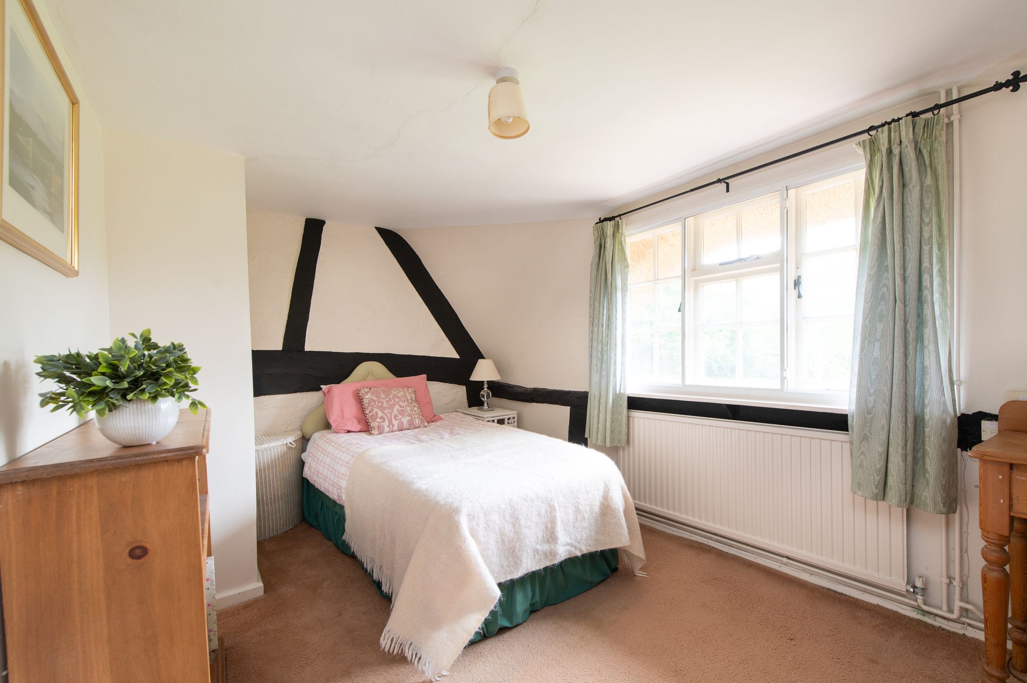 5 bed detached house for sale in Great Comberton, Pershore 7