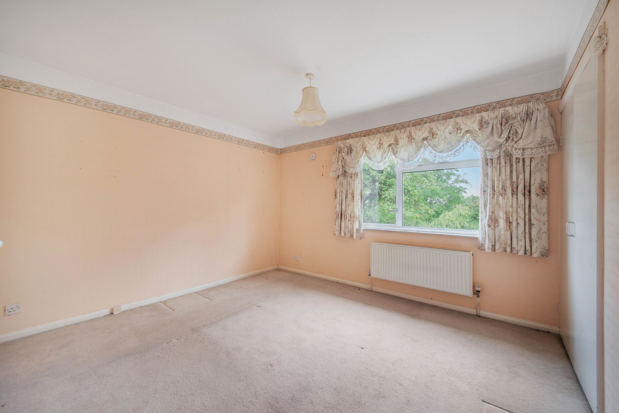 3 bed semi-detached house for sale in Hands Orchard, Pershore  - Property Image 8