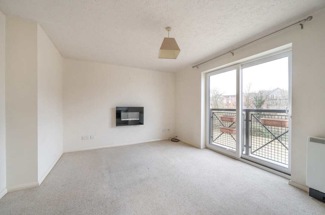 2 bed apartment for sale in Mortimers Quay, Evesham  - Property Image 4