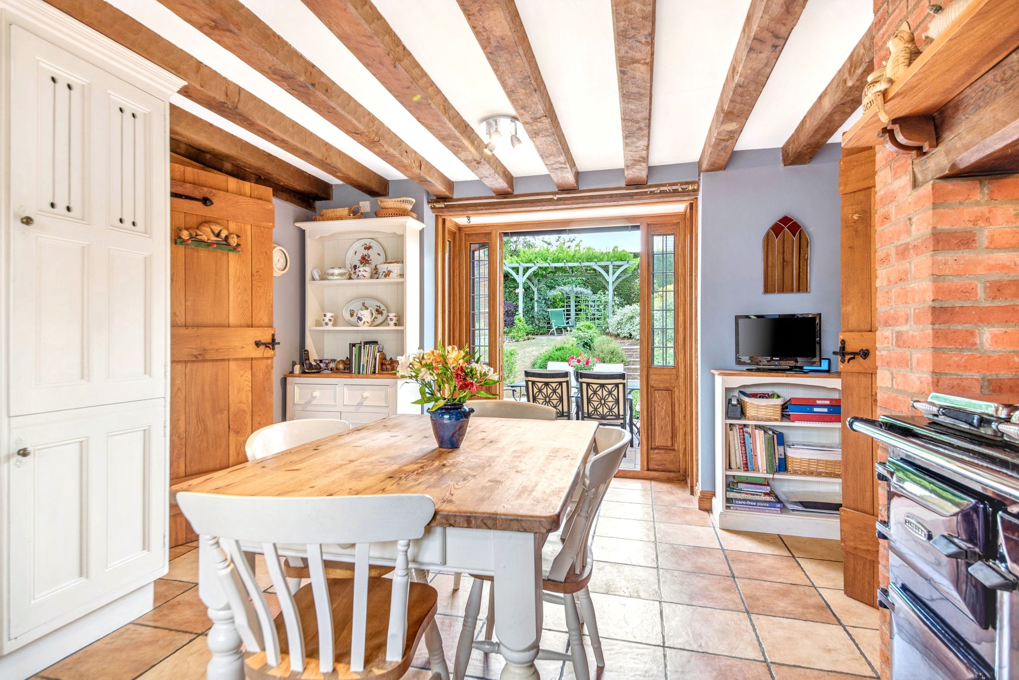 3 bed detached house for sale in Main Street, Pershore 3