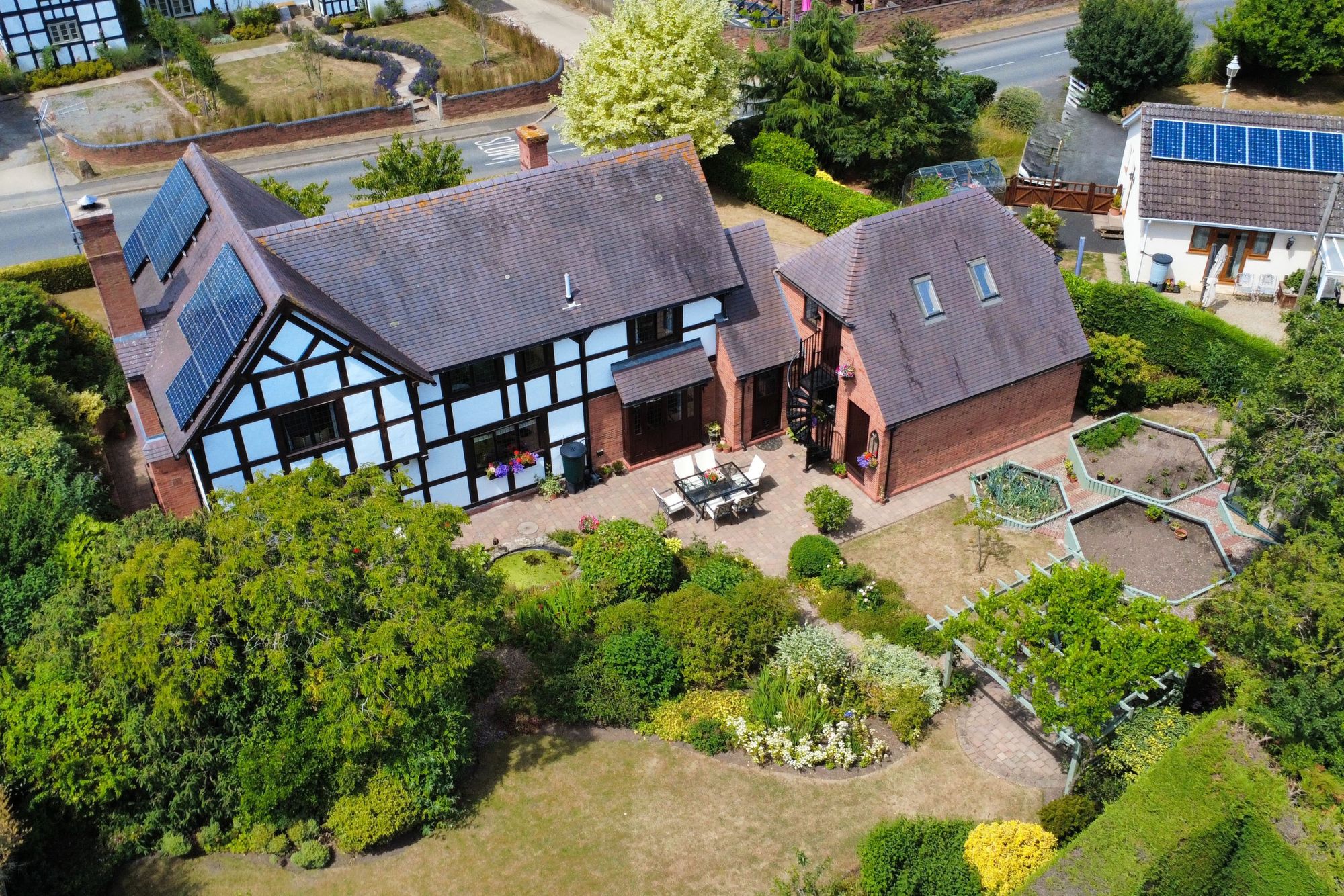 3 bed detached house for sale in Main Street, Pershore  - Property Image 23