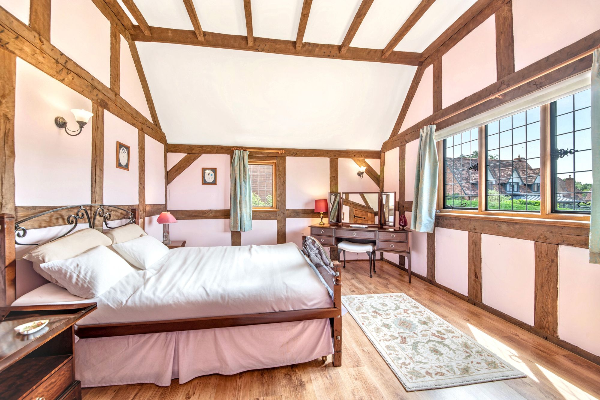 3 bed detached house for sale in Main Street, Pershore 11