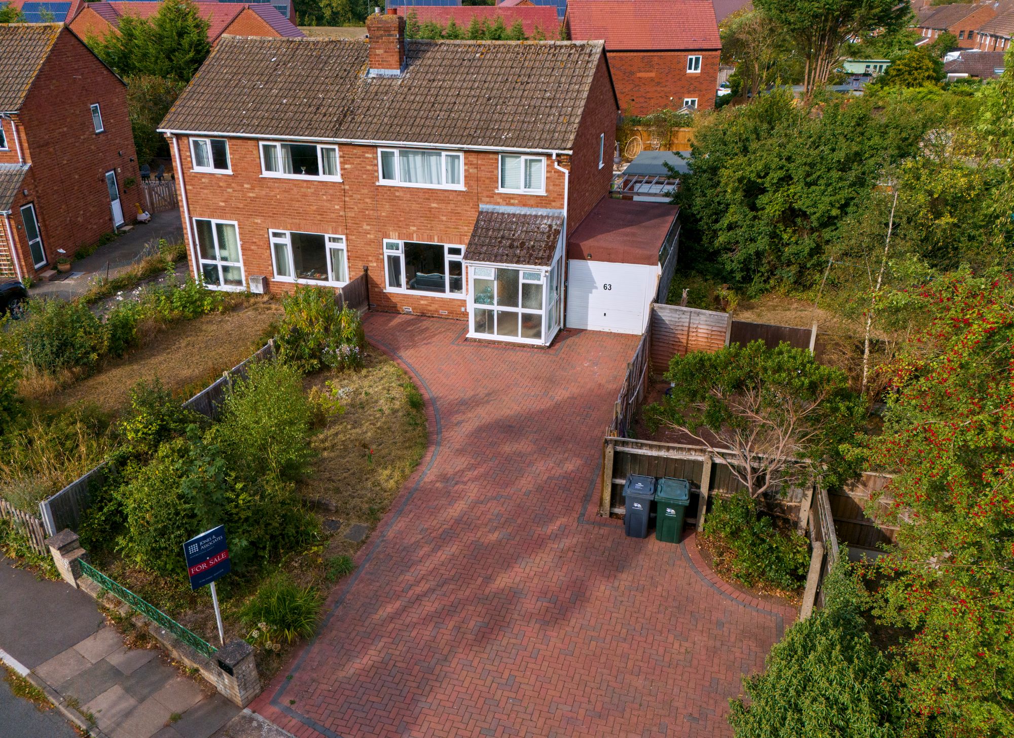 3 bed semi-detached house for sale in Summerfield Road, Malvern  - Property Image 1