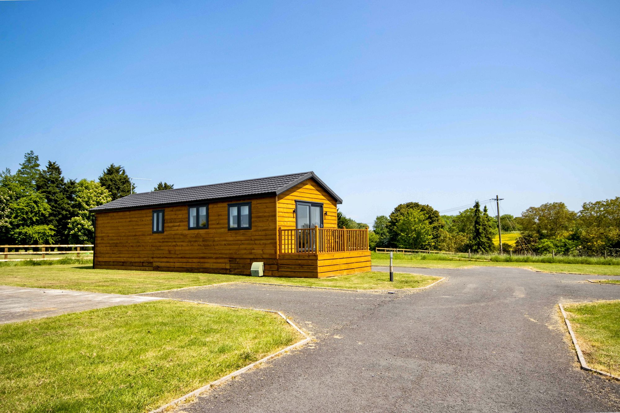 2 bed lodge for sale in Bowbrook Lodges, Pershore  - Property Image 1