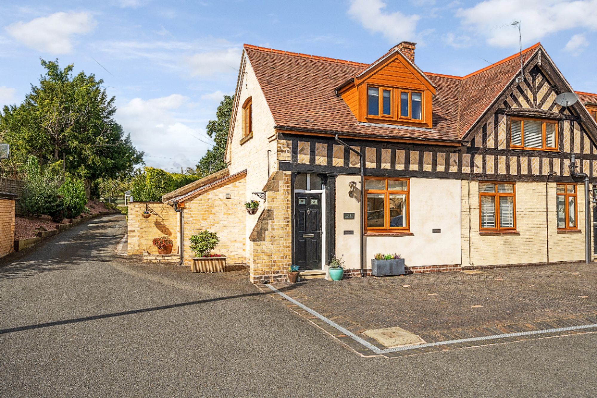 2 bed semi-detached house for sale in Upton Road, Worcester  - Property Image 18