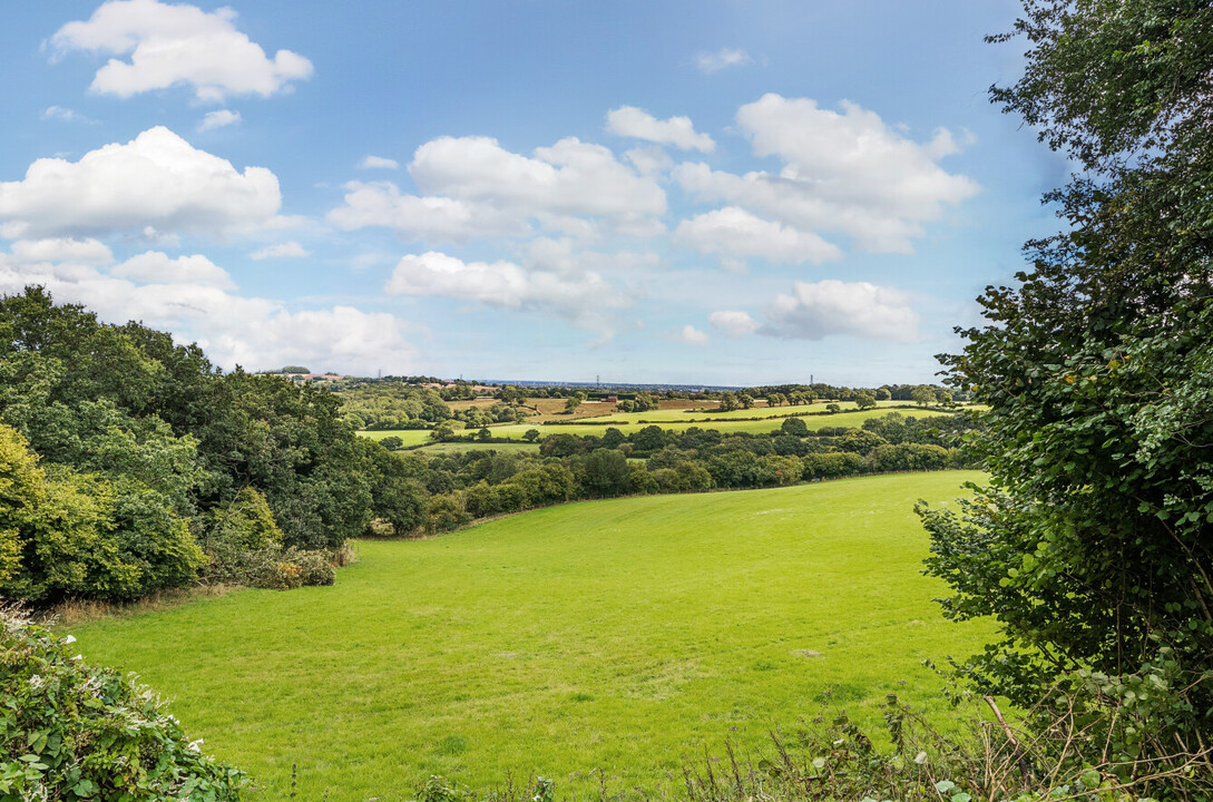 3 bed detached bungalow for sale in Bromsgrove Road, Romsley  - Property Image 17