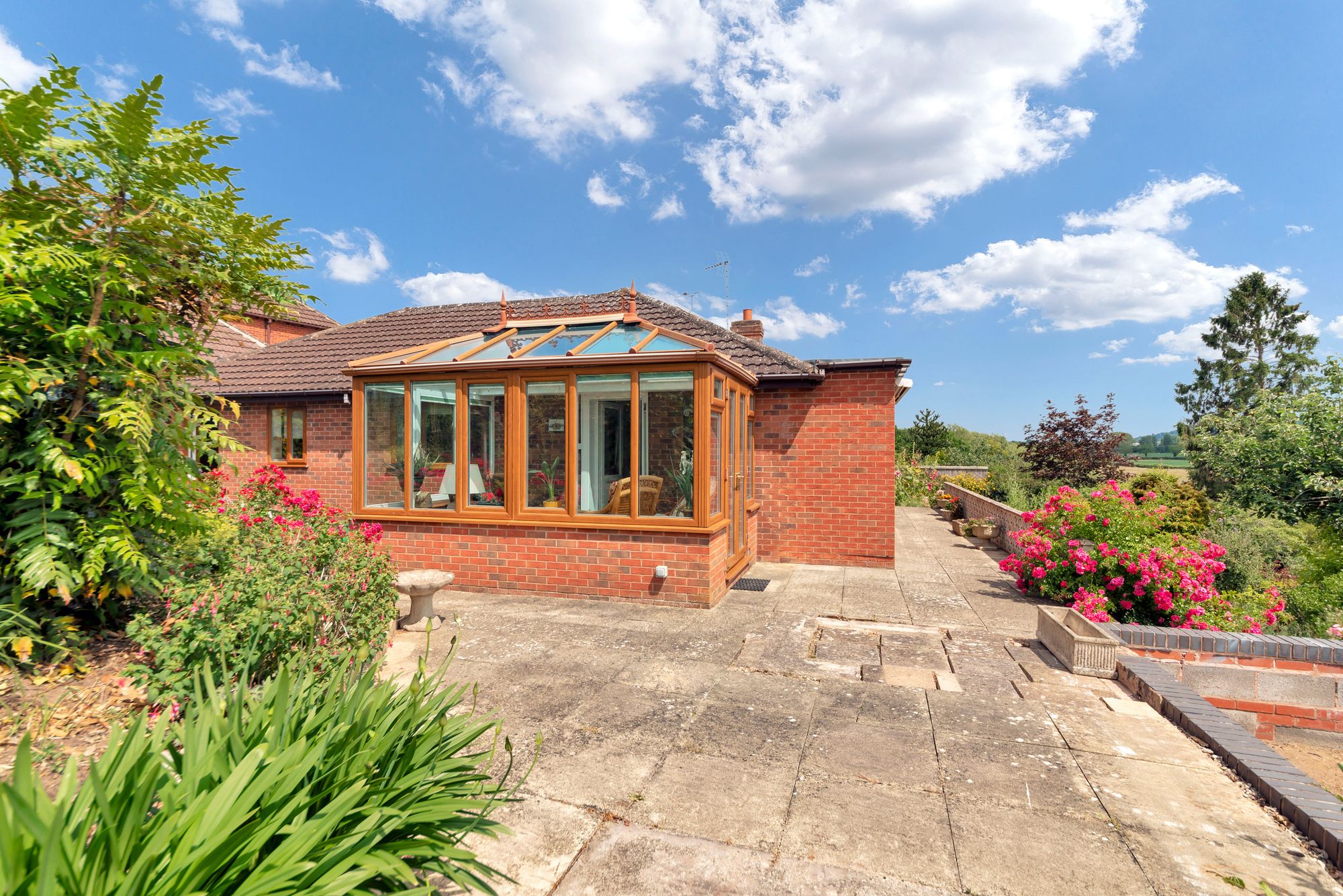 3 bed detached bungalow for sale in Crown Lane, Worcester  - Property Image 17