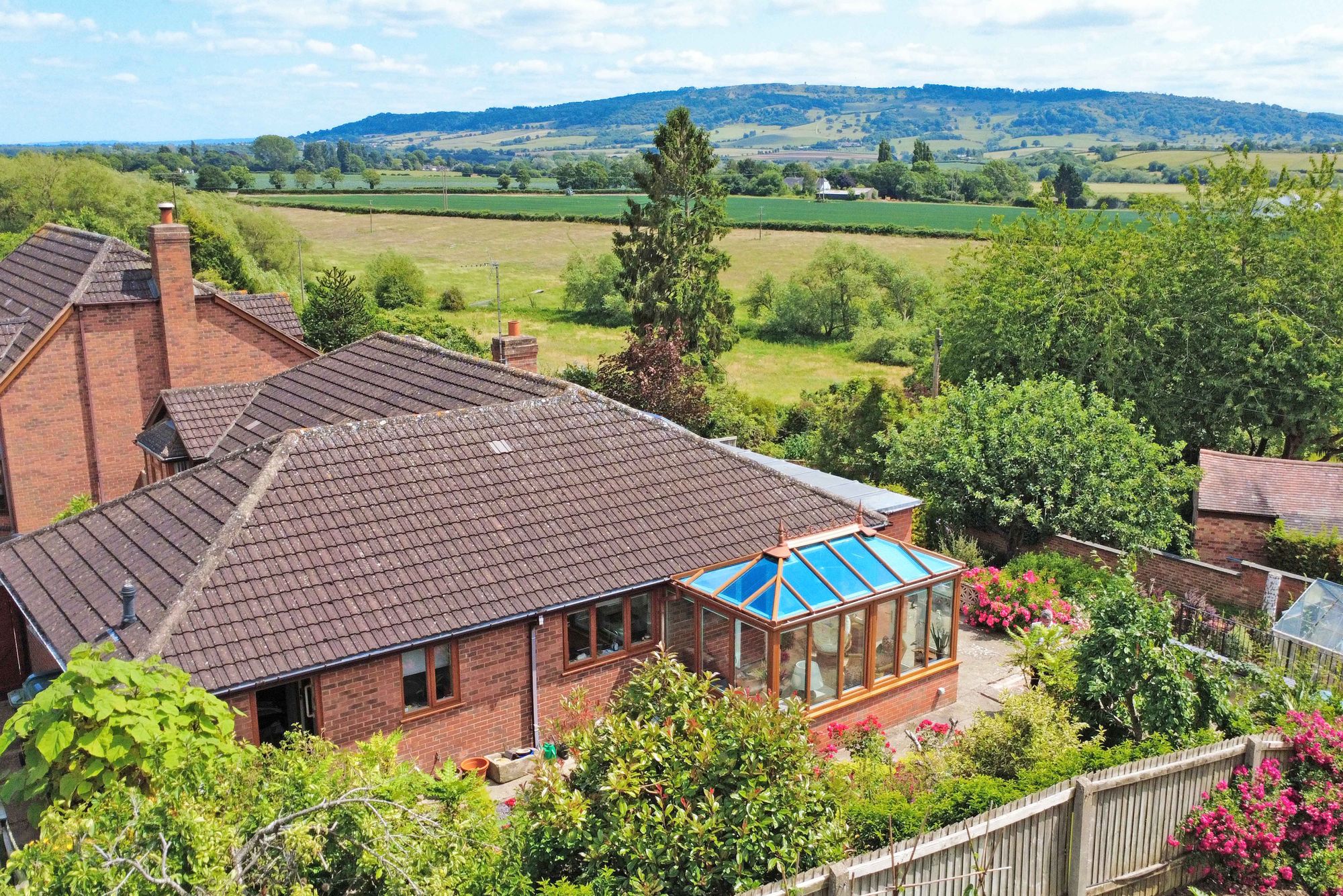 3 bed detached bungalow for sale in Crown Lane, Worcester, WR8