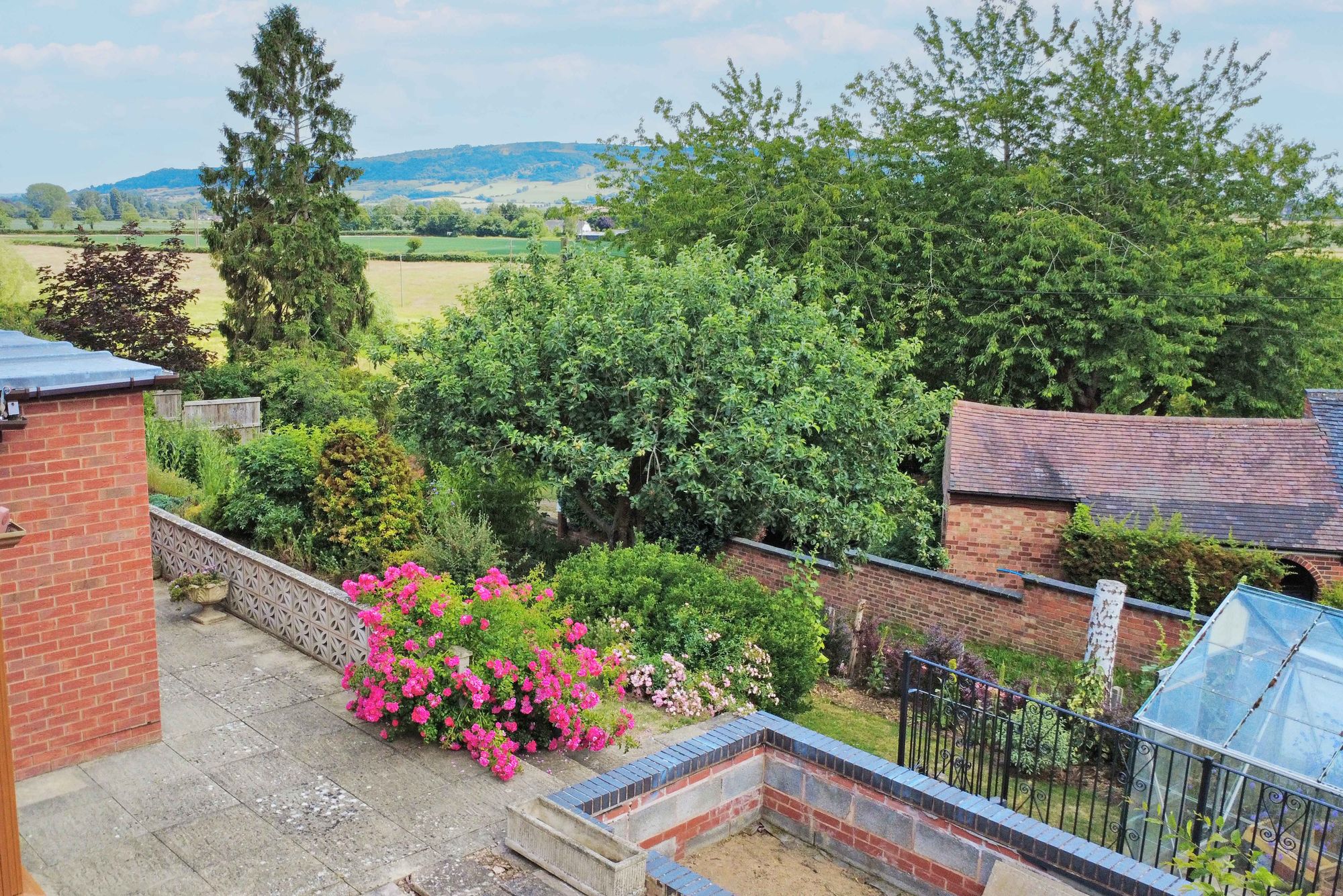 3 bed detached bungalow for sale in Crown Lane, Worcester  - Property Image 22