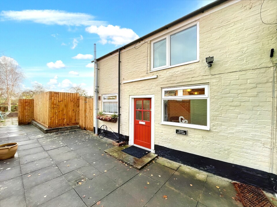 1 bed cottage to rent in Bridge Street, Pershore  - Property Image 1