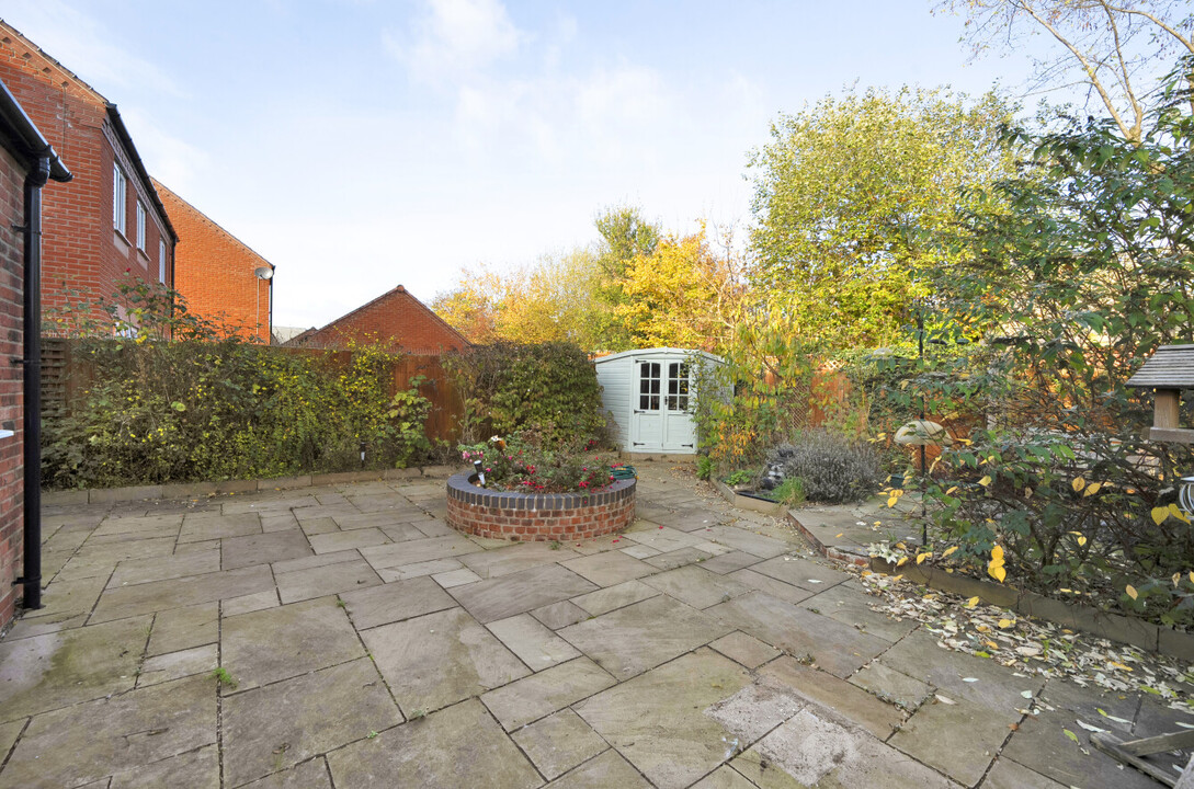 5 bed detached house for sale in Desjardins Way, Pershore  - Property Image 19