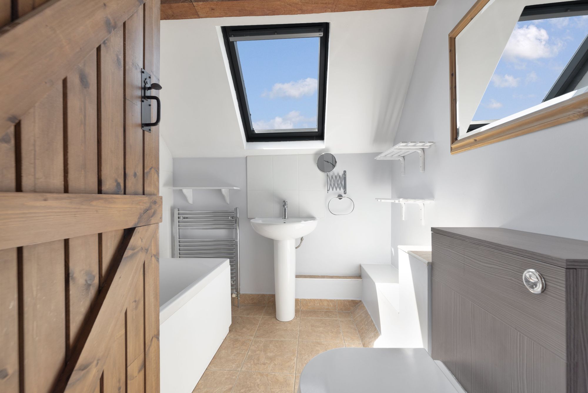 2 bed detached house for sale in Kemerton Road, Tewkesbury  - Property Image 15