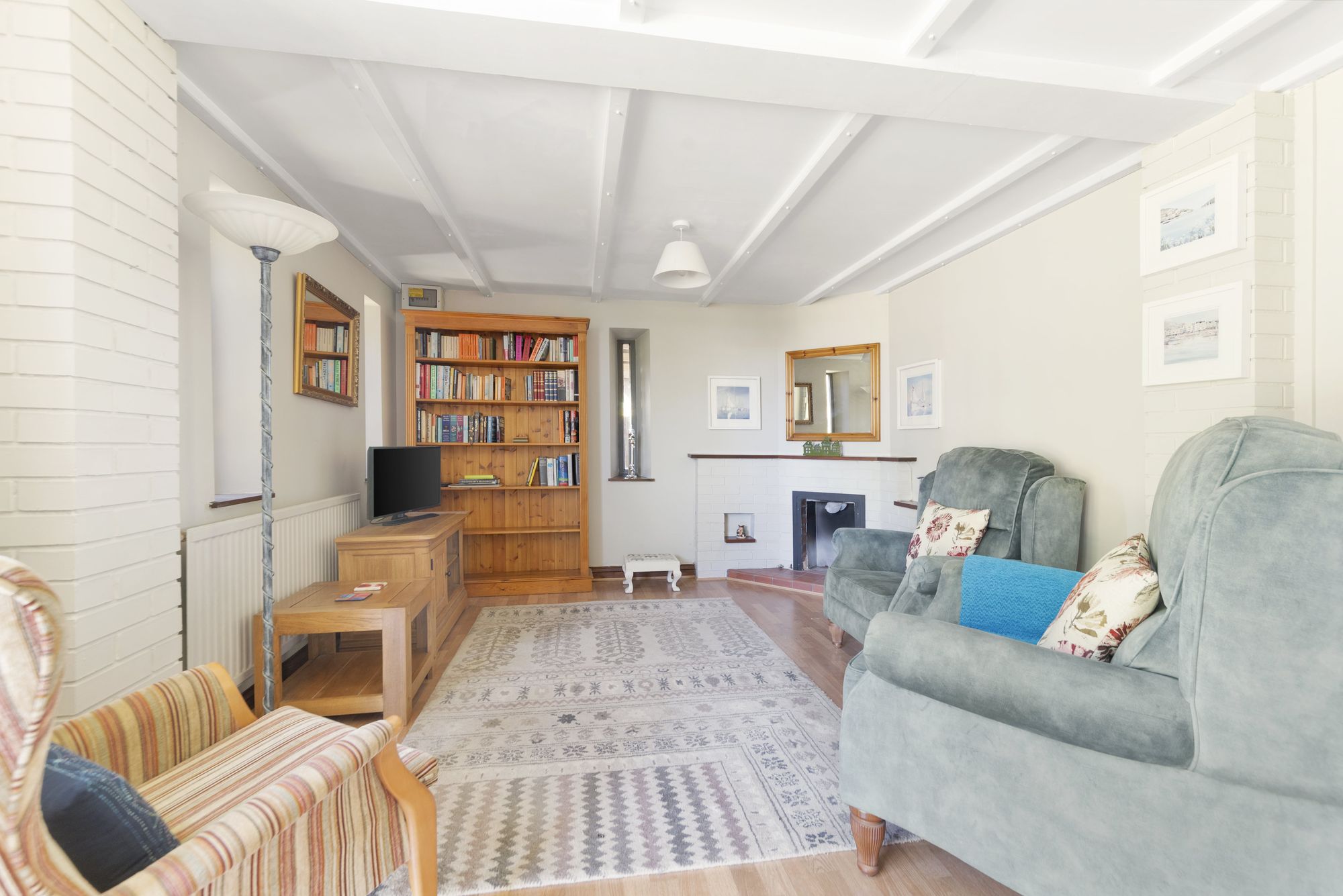 2 bed detached house for sale in Kemerton Road, Tewkesbury  - Property Image 5