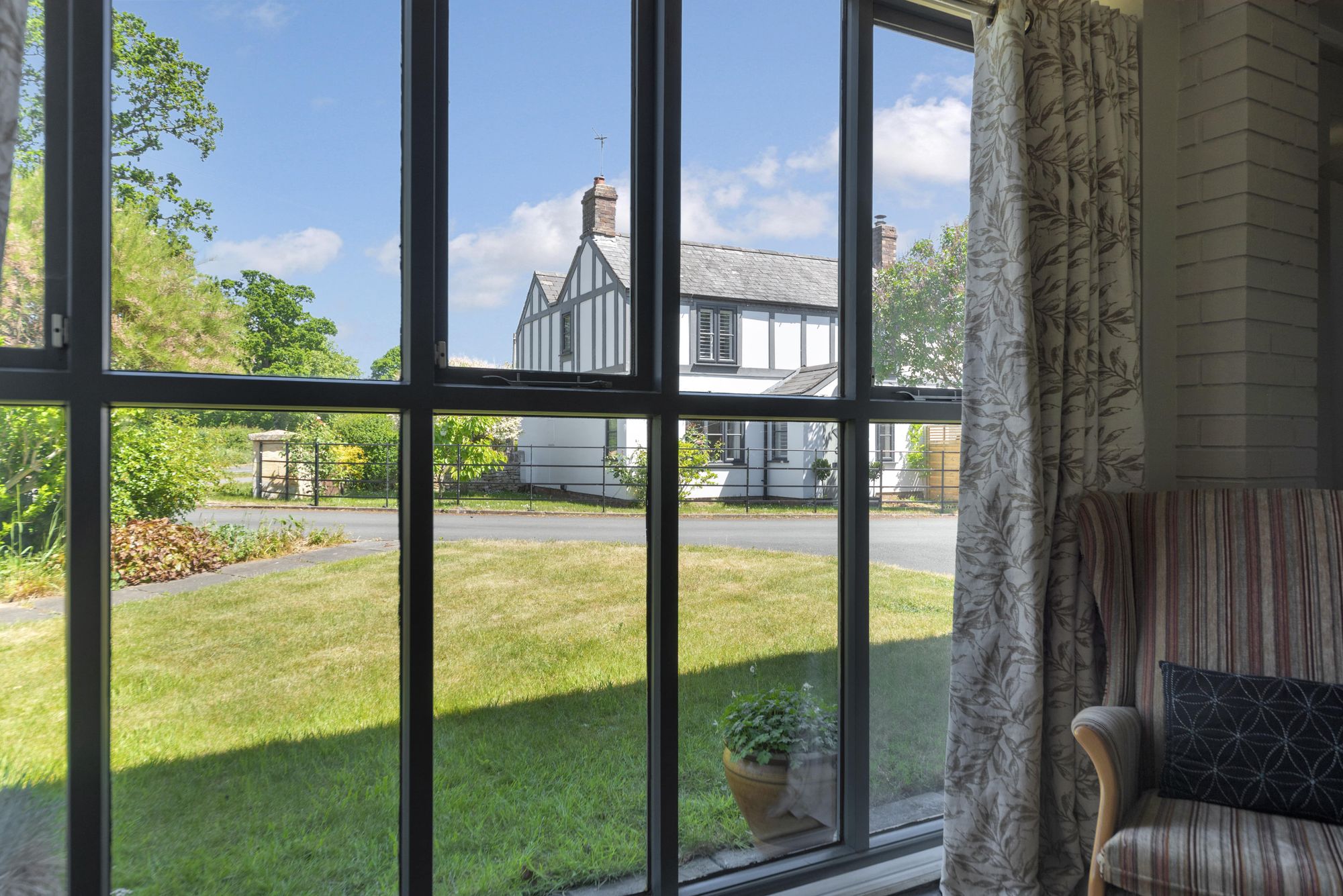 2 bed detached house for sale in Kemerton Road, Tewkesbury  - Property Image 6