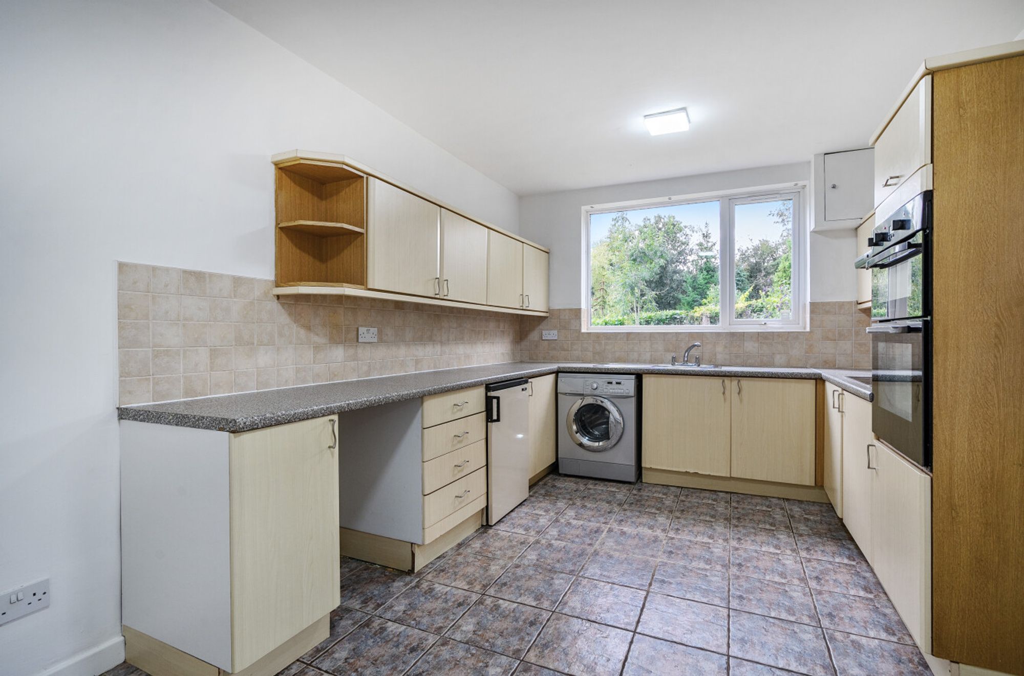 3 bed detached bungalow for sale in Bromsgrove Road, Halesowen  - Property Image 7