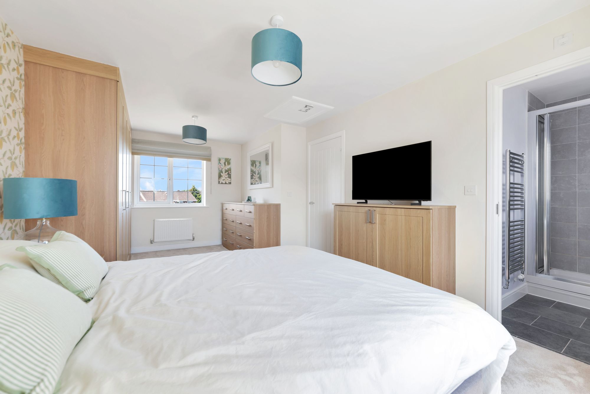 3 bed detached house for sale in Skylark Drive, Pershore 11